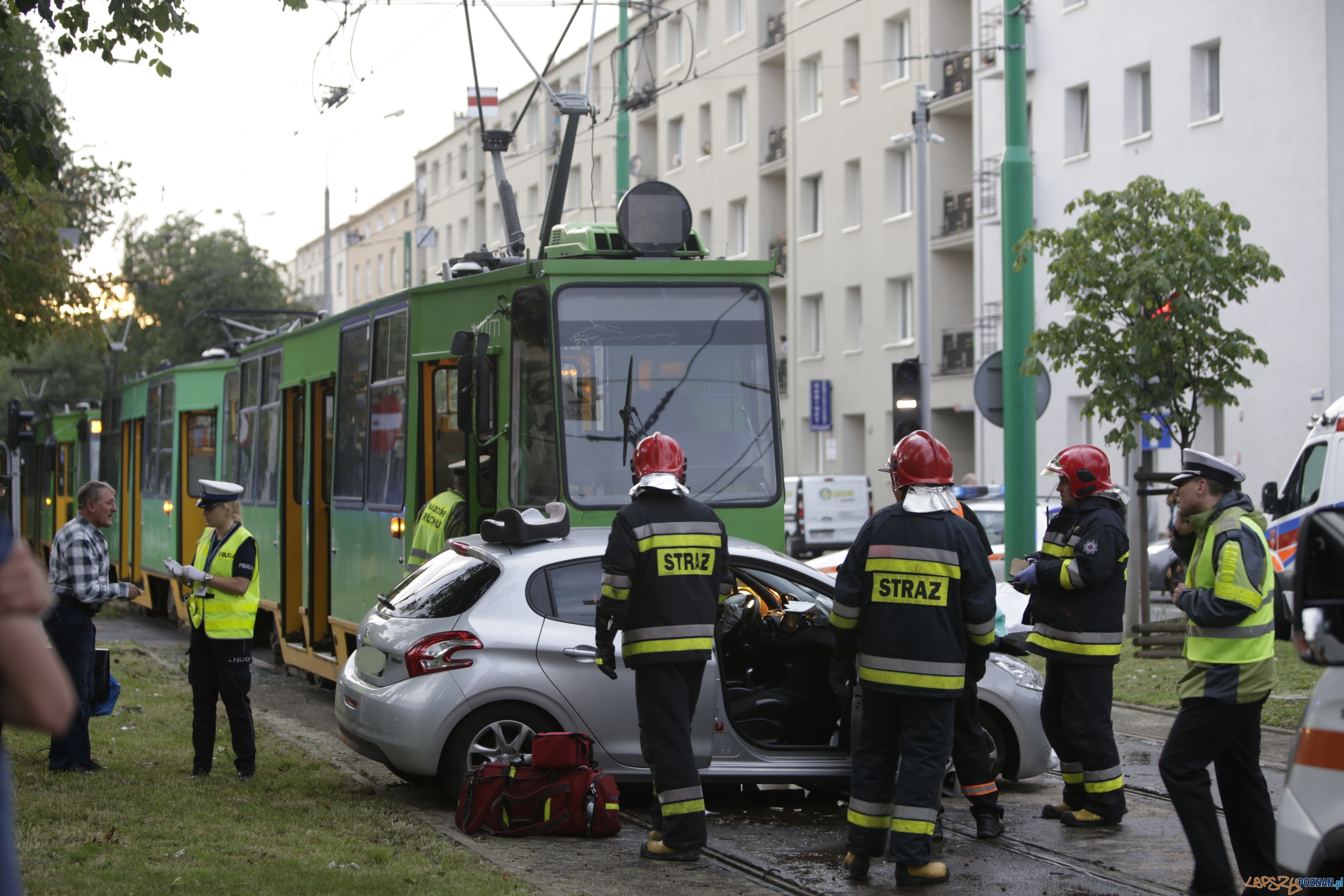 Wypadek Kasprzaka/Hetmańska Foto: lepszyPOZNAN.pl / Piotr Rychter Wypadek Kasprzaka/Hetmańska Foto: lepszyPOZNAN.pl / Piotr Rychter