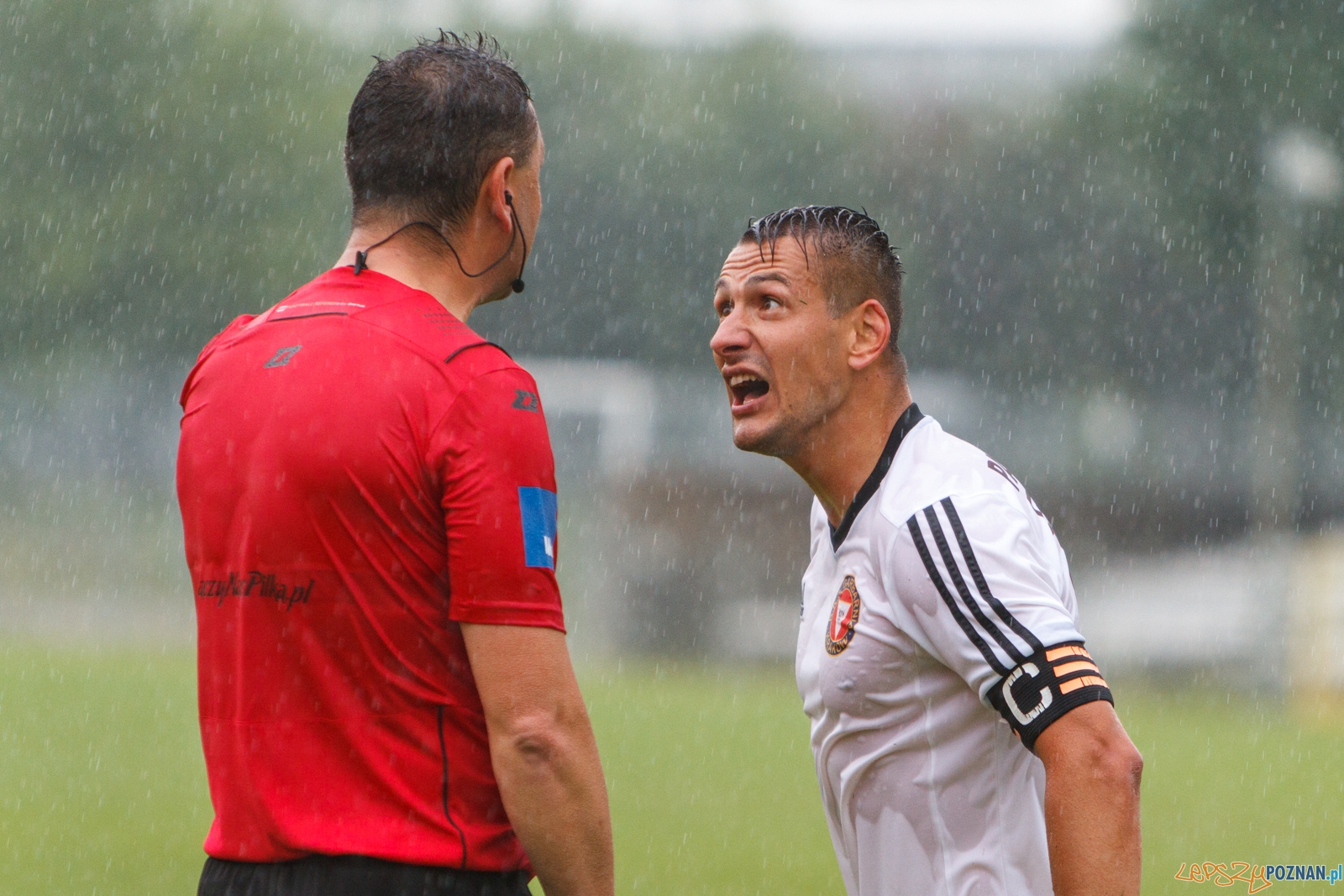 Pilka nozna. II liga. Warta Poznan - Garbarnia Krakow. 15.06.2016 Foto: Pawel Rychter Pilka nozna. II liga. Warta Poznan - Garbarnia Krakow. 15.06.2016 Foto: Pawel Rychter