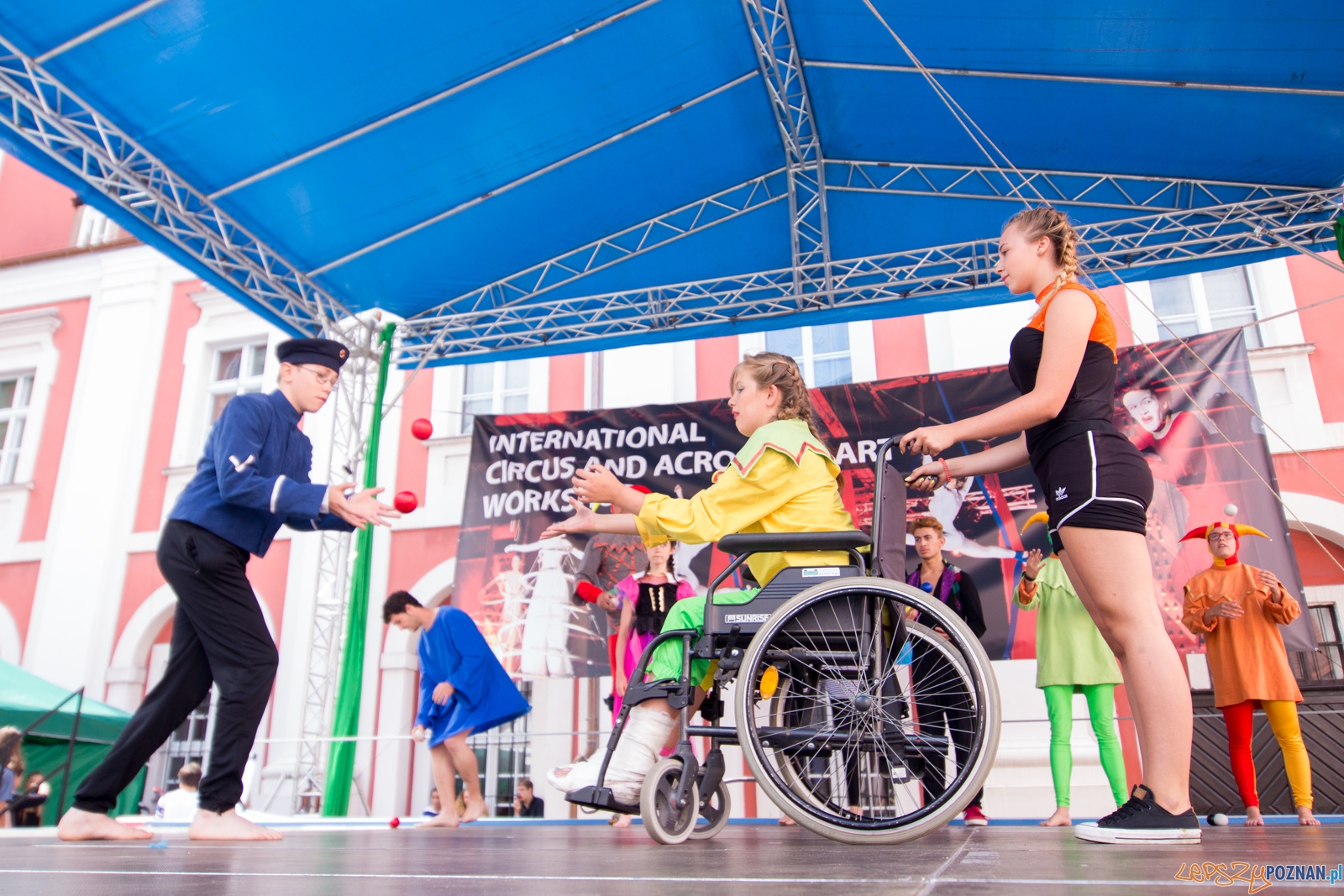I Międzynarodowe Warsztataty Akrobatyczno – Cyrkowe Foto: lepszyPOZNAN.pl / Piotr Rychter I Międzynarodowe Warsztataty Akrobatyczno – Cyrkowe Foto: lepszyPOZNAN.pl / Piotr Rychter