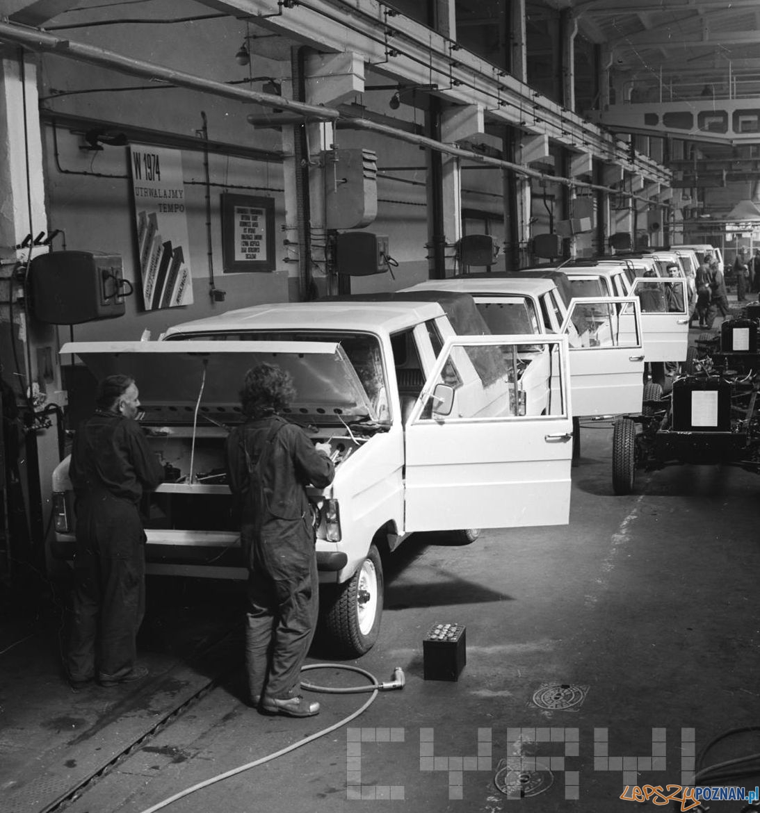 Montaż Tarpana wersja pick-up 14.08.1974 Foto: Stanisław Wiktor / Cyryl Montaż Tarpana wersja pick-up 14.08.1974 Foto: Stanisław Wiktor / Cyryl