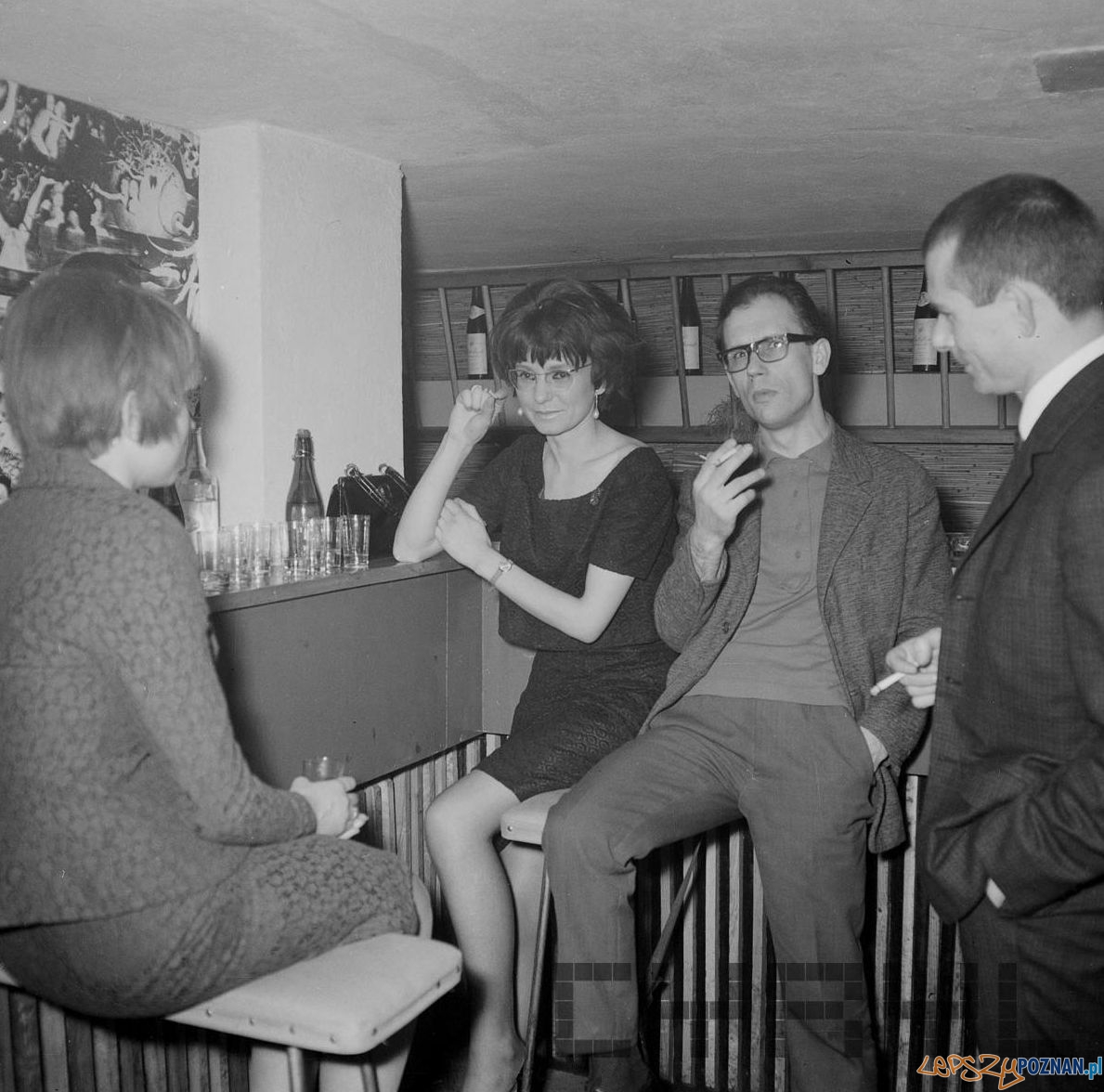 Spotkanie towarzyskie - Klub OdNowa 1965-68 Foto: Jerzy Nowakowski / Cyryl Spotkanie towarzyskie - Klub OdNowa 1965-68 Foto: Jerzy Nowakowski / Cyryl