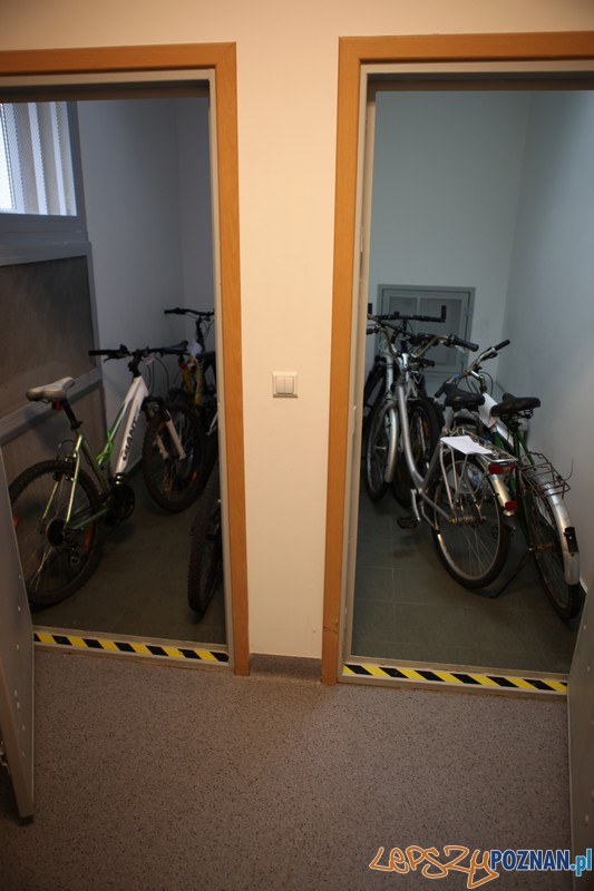 Zlikwidowano handel z bardzo ograniczoną odpowiedzialnością Foto: KWP w Poznaniu Zlikwidowano handel z bardzo ograniczoną odpowiedzialnością Foto: KWP w Poznaniu