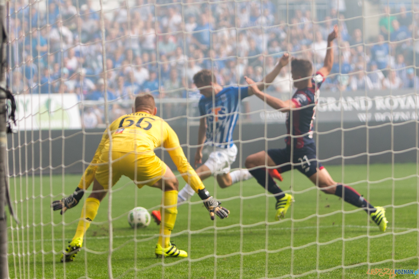 Lech Poznań - Pogoń Szczecin Foto: lepszyPOZNAN.pl / Piotr Rychter Lech Poznań - Pogoń Szczecin Foto: lepszyPOZNAN.pl / Piotr Rychter