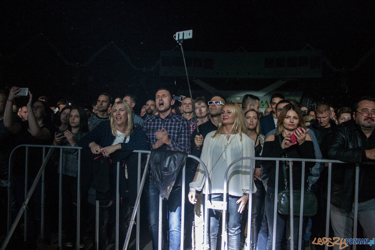 Kombii (8.10.2016) hala Arena Foto: © lepszyPOZNAN.pl / Karolina Kiraga Kombii (8.10.2016) hala Arena Foto: © lepszyPOZNAN.pl / Karolina Kiraga