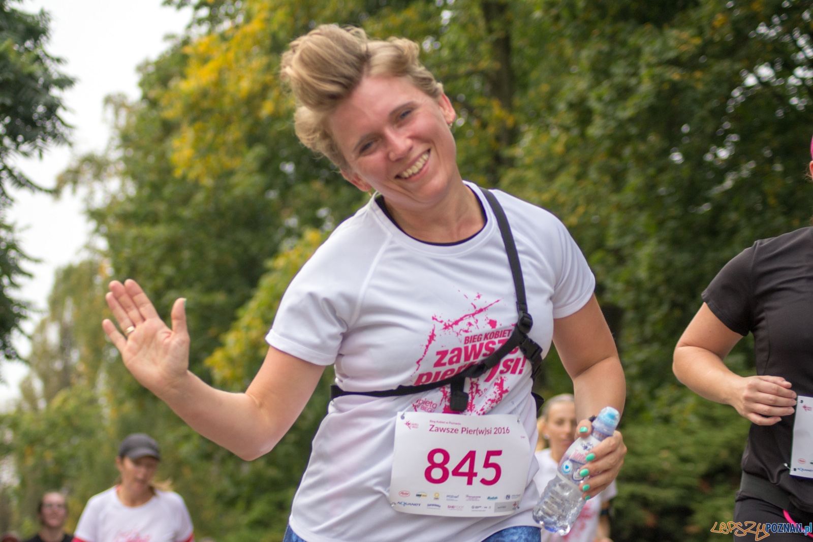 II Bieg Kobiet Zawsze PIER(W)SI 2016 Foto: Ewelina Jaśkowiak II Bieg Kobiet Zawsze PIER(W)SI 2016 Foto: Ewelina Jaśkowiak