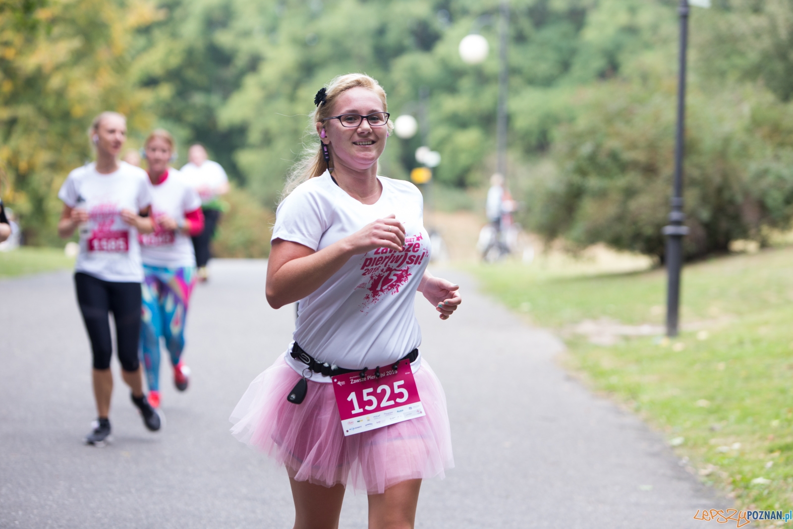 2 Bieg Kobiet ZAWSZE PIER(W)SI 2016 Foto: lepszyPOZNAN.pl / Piotr Rychter 2 Bieg Kobiet ZAWSZE PIER(W)SI 2016 Foto: lepszyPOZNAN.pl / Piotr Rychter