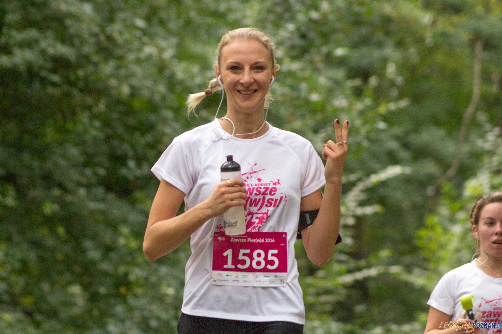 II Bieg Kobiet Zawsze PIER(W)SI 2016 Foto: Ewelina Jaśkowiak II Bieg Kobiet Zawsze PIER(W)SI 2016 Foto: Ewelina Jaśkowiak