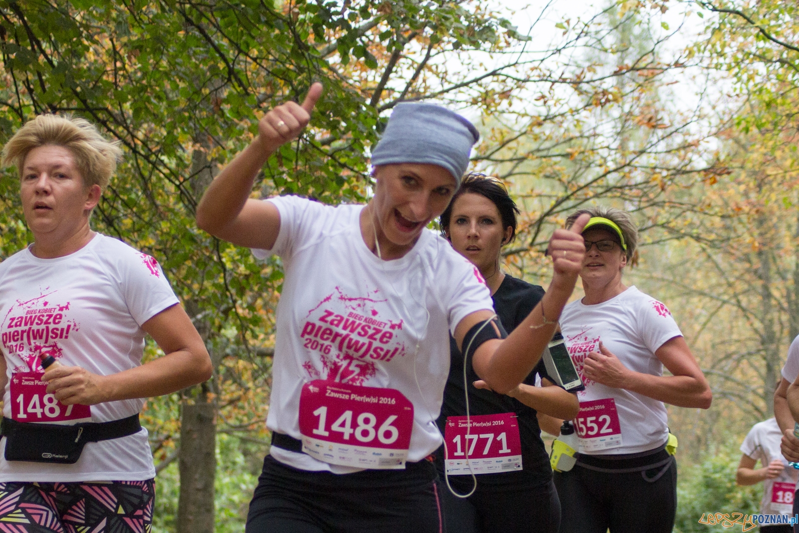 II Bieg Kobiet Zawsze PIER(W)SI 2016 Foto: Ewelina Jaśkowiak II Bieg Kobiet Zawsze PIER(W)SI 2016 Foto: Ewelina Jaśkowiak