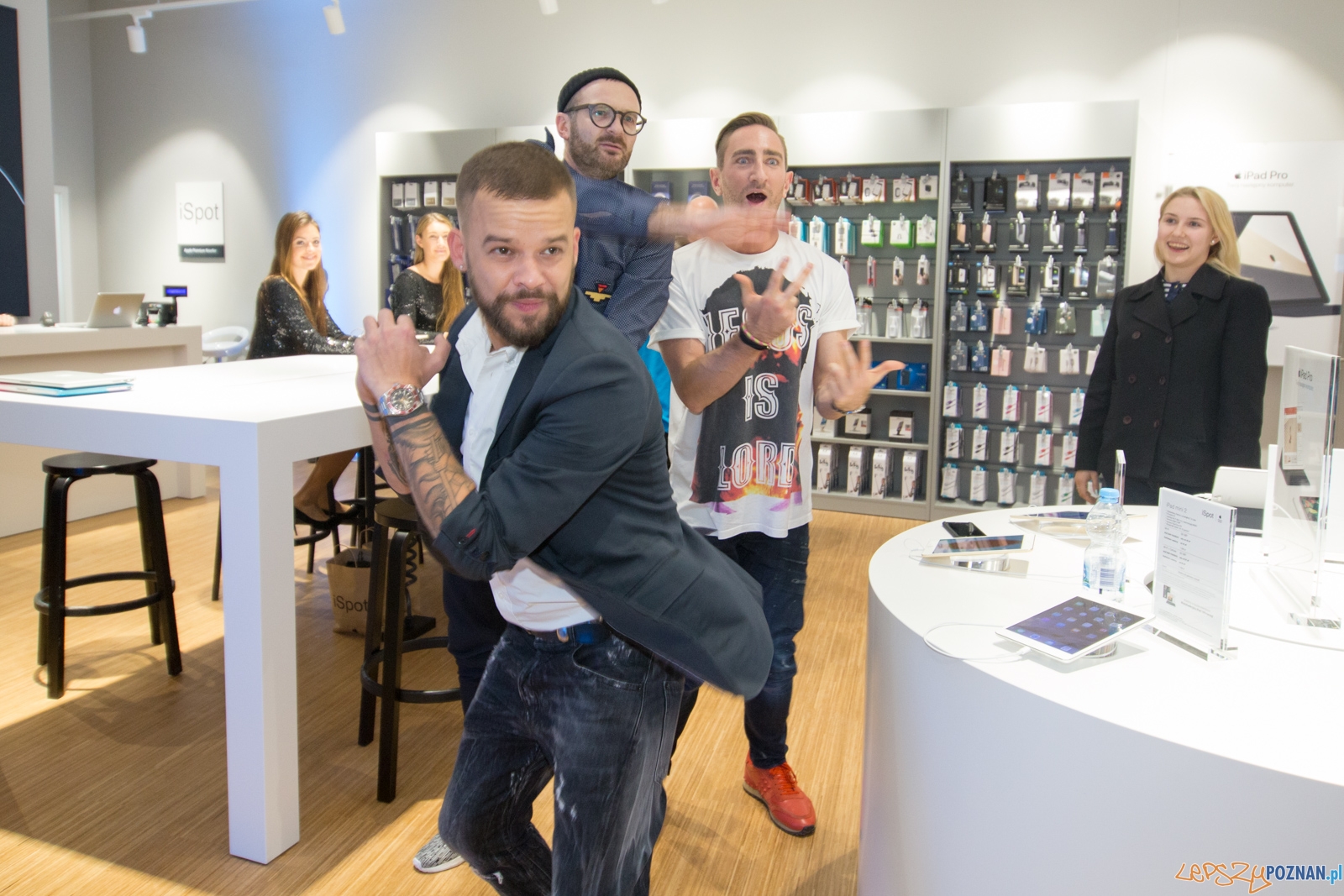 Otwarcie CH Posnania Foto: lepszyPOZNAN.pl / Piotr Rychter Otwarcie CH Posnania Foto: lepszyPOZNAN.pl / Piotr Rychter