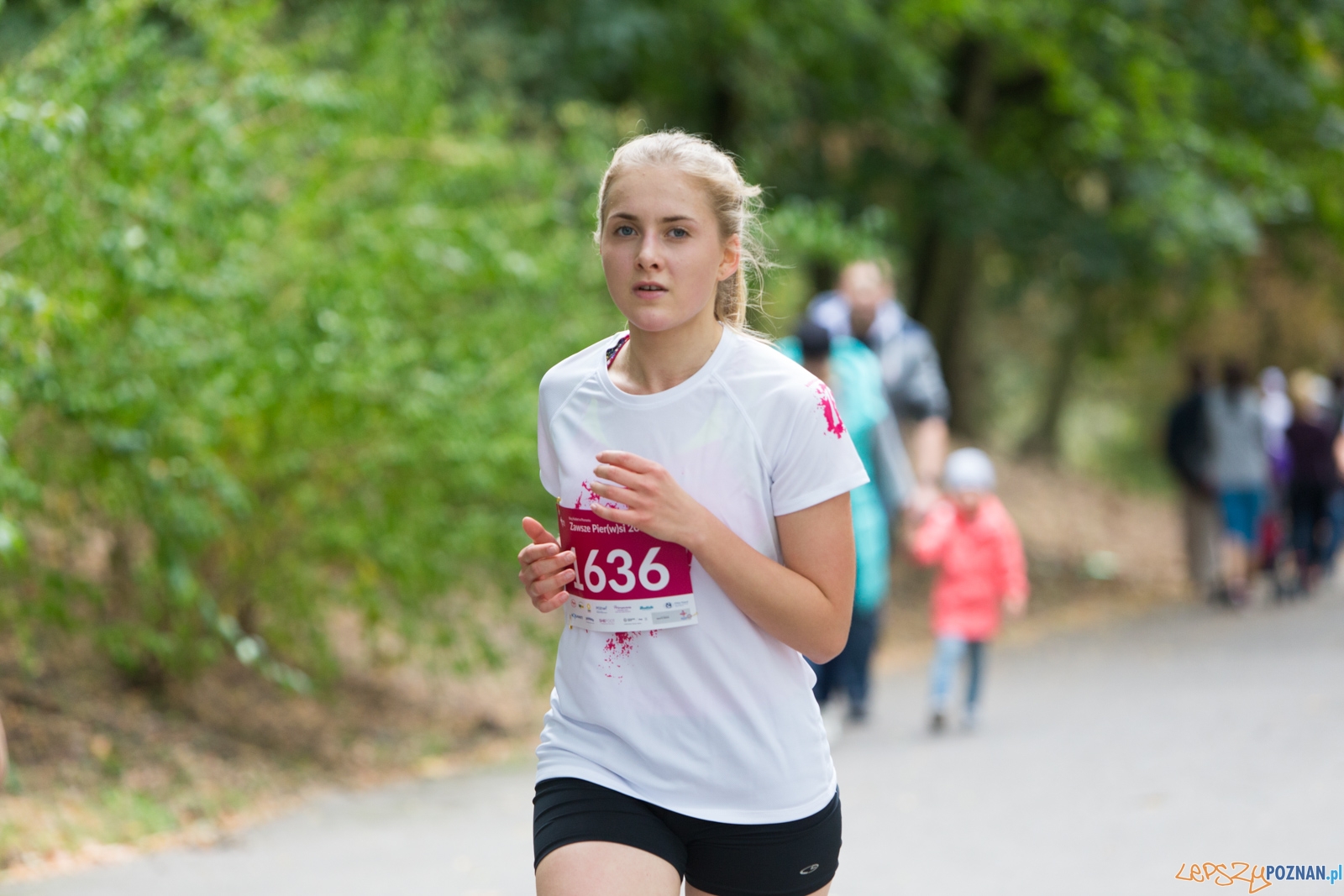 2 Bieg Kobiet ZAWSZE PIER(W)SI 2016 Foto: lepszyPOZNAN.pl / Piotr Rychter 2 Bieg Kobiet ZAWSZE PIER(W)SI 2016 Foto: lepszyPOZNAN.pl / Piotr Rychter