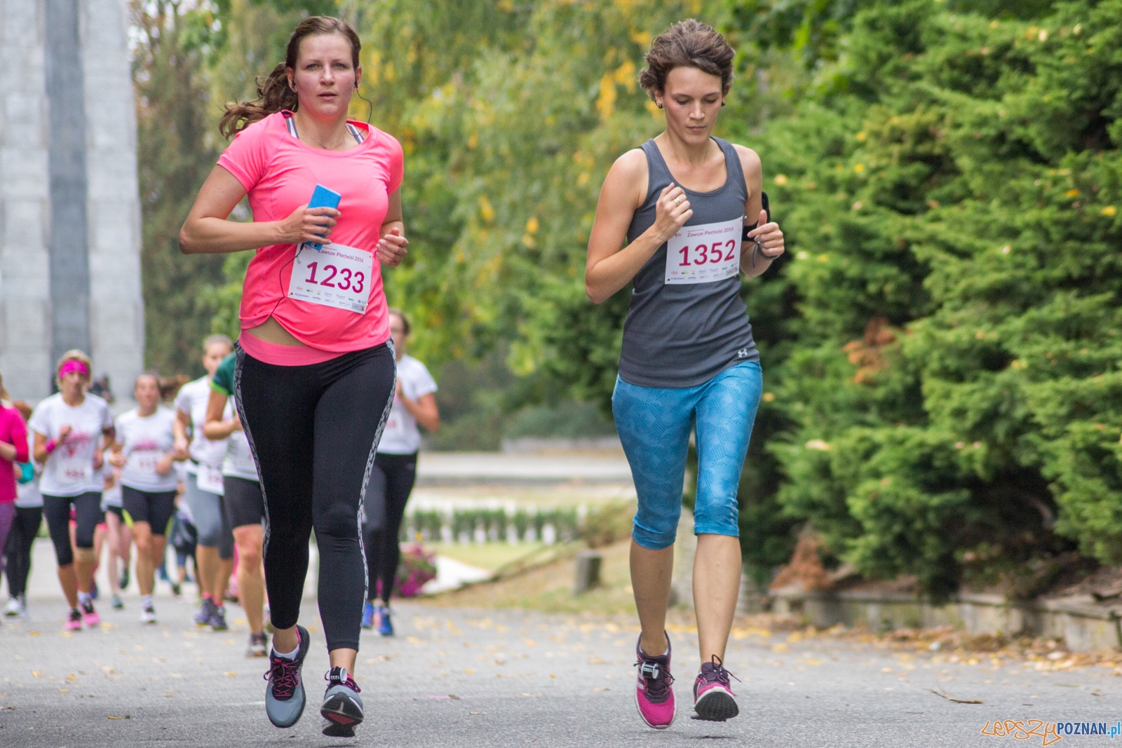 II Bieg Kobiet Zawsze PIER(W)SI 2016 Foto: Ewelina Jaśkowiak II Bieg Kobiet Zawsze PIER(W)SI 2016 Foto: Ewelina Jaśkowiak