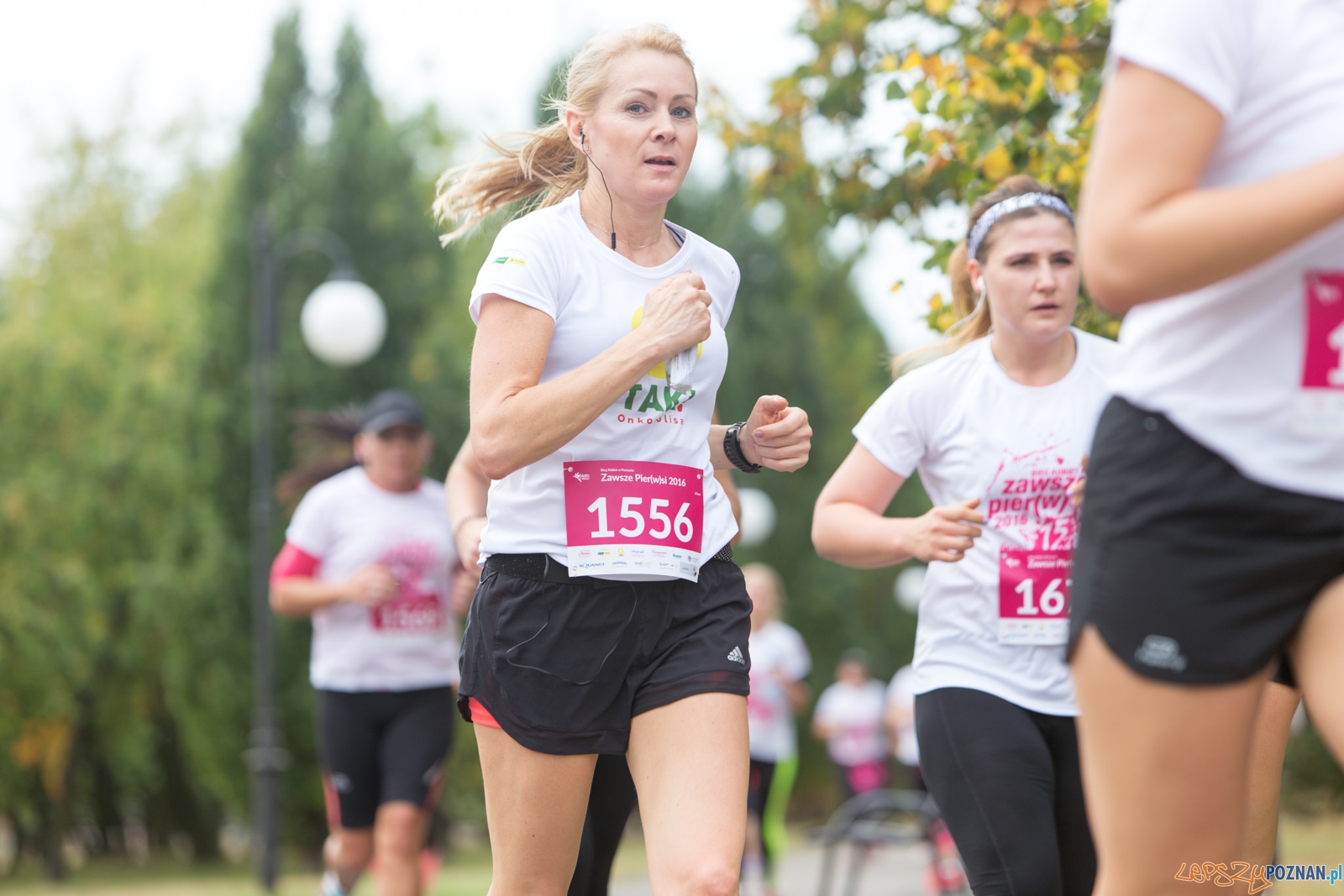 2 Bieg Kobiet ZAWSZE PIER(W)SI 2016 Foto: lepszyPOZNAN.pl / Piotr Rychter 2 Bieg Kobiet ZAWSZE PIER(W)SI 2016 Foto: lepszyPOZNAN.pl / Piotr Rychter