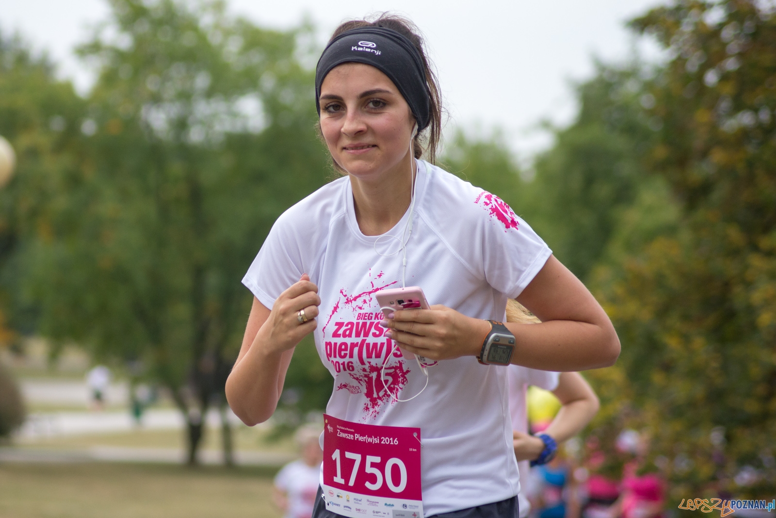 II Bieg Kobiet Zawsze PIER(W)SI 2016 Foto: Ewelina Jaśkowiak II Bieg Kobiet Zawsze PIER(W)SI 2016 Foto: Ewelina Jaśkowiak