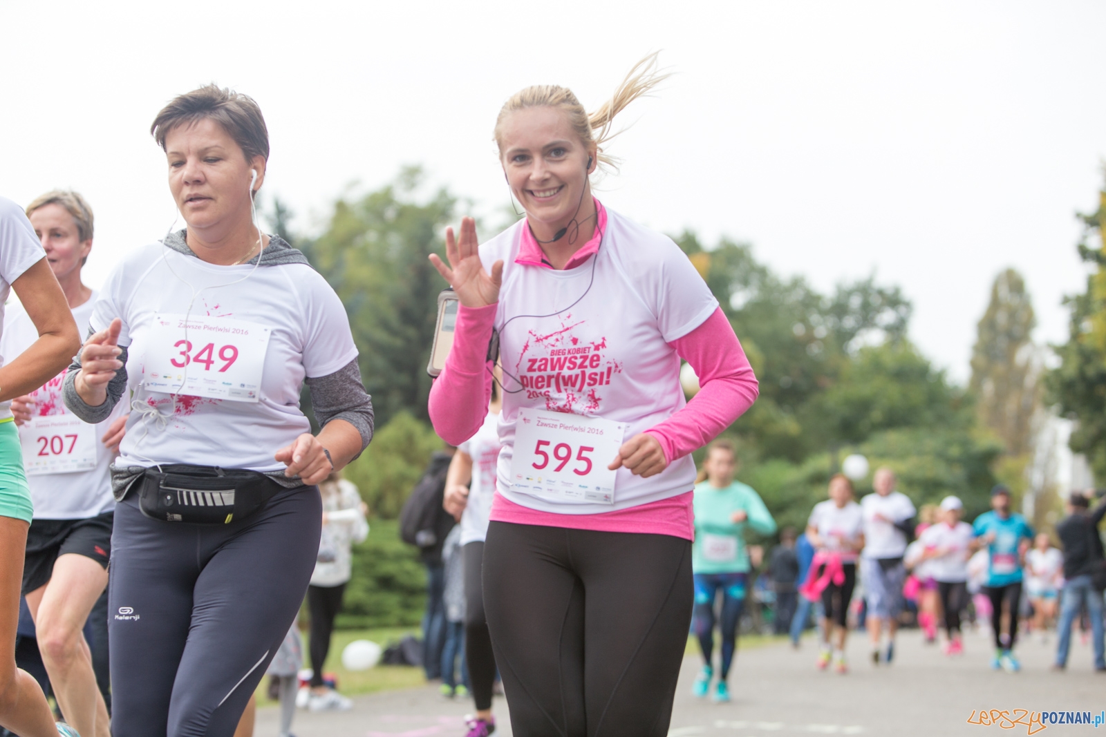 2 Bieg Kobiet ZAWSZE PIER(W)SI 2016 Foto: lepszyPOZNAN.pl / Piotr Rychter 2 Bieg Kobiet ZAWSZE PIER(W)SI 2016 Foto: lepszyPOZNAN.pl / Piotr Rychter