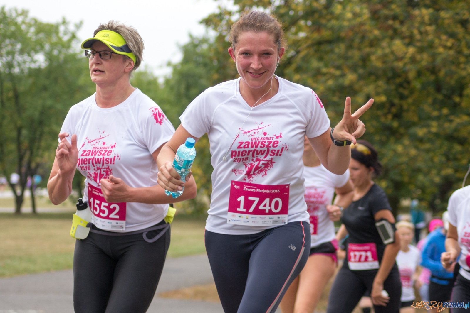 II Bieg Kobiet Zawsze PIER(W)SI 2016 Foto: Ewelina Jaśkowiak II Bieg Kobiet Zawsze PIER(W)SI 2016 Foto: Ewelina Jaśkowiak