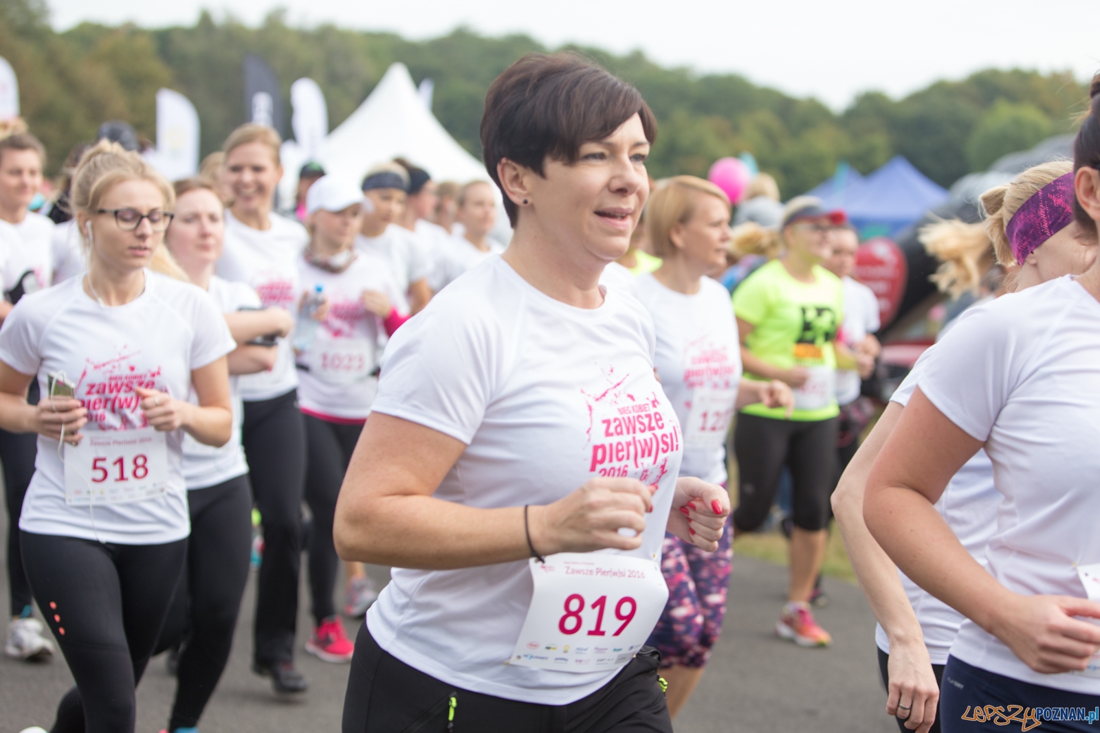2 Bieg Kobiet ZAWSZE PIER(W)SI 2016 Foto: lepszyPOZNAN.pl / Piotr Rychter 2 Bieg Kobiet ZAWSZE PIER(W)SI 2016 Foto: lepszyPOZNAN.pl / Piotr Rychter