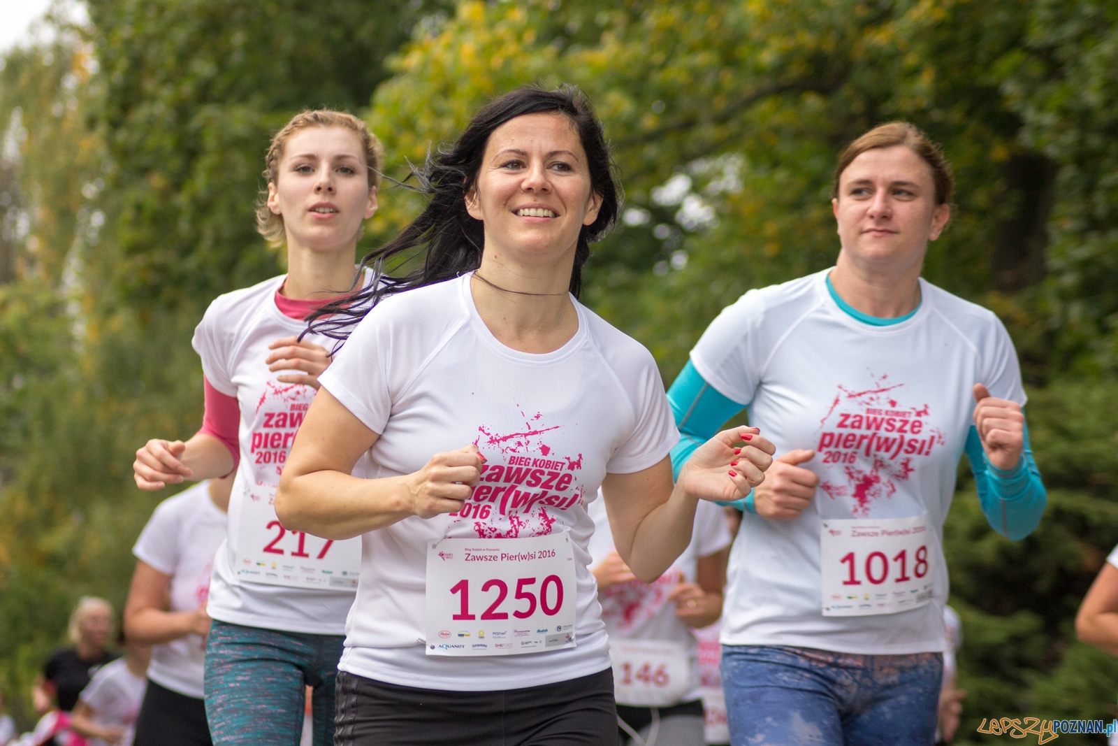 II Bieg Kobiet Zawsze PIER(W)SI 2016 Foto: Ewelina Jaśkowiak II Bieg Kobiet Zawsze PIER(W)SI 2016 Foto: Ewelina Jaśkowiak