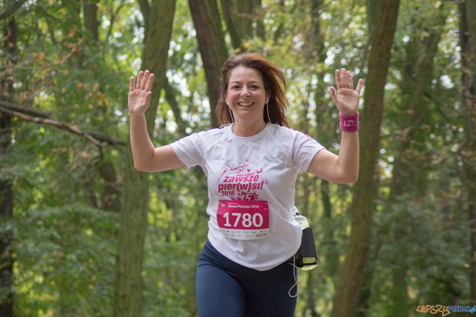 II Bieg Kobiet Zawsze PIER(W)SI 2016 Foto: Ewelina Jaśkowiak II Bieg Kobiet Zawsze PIER(W)SI 2016 Foto: Ewelina Jaśkowiak
