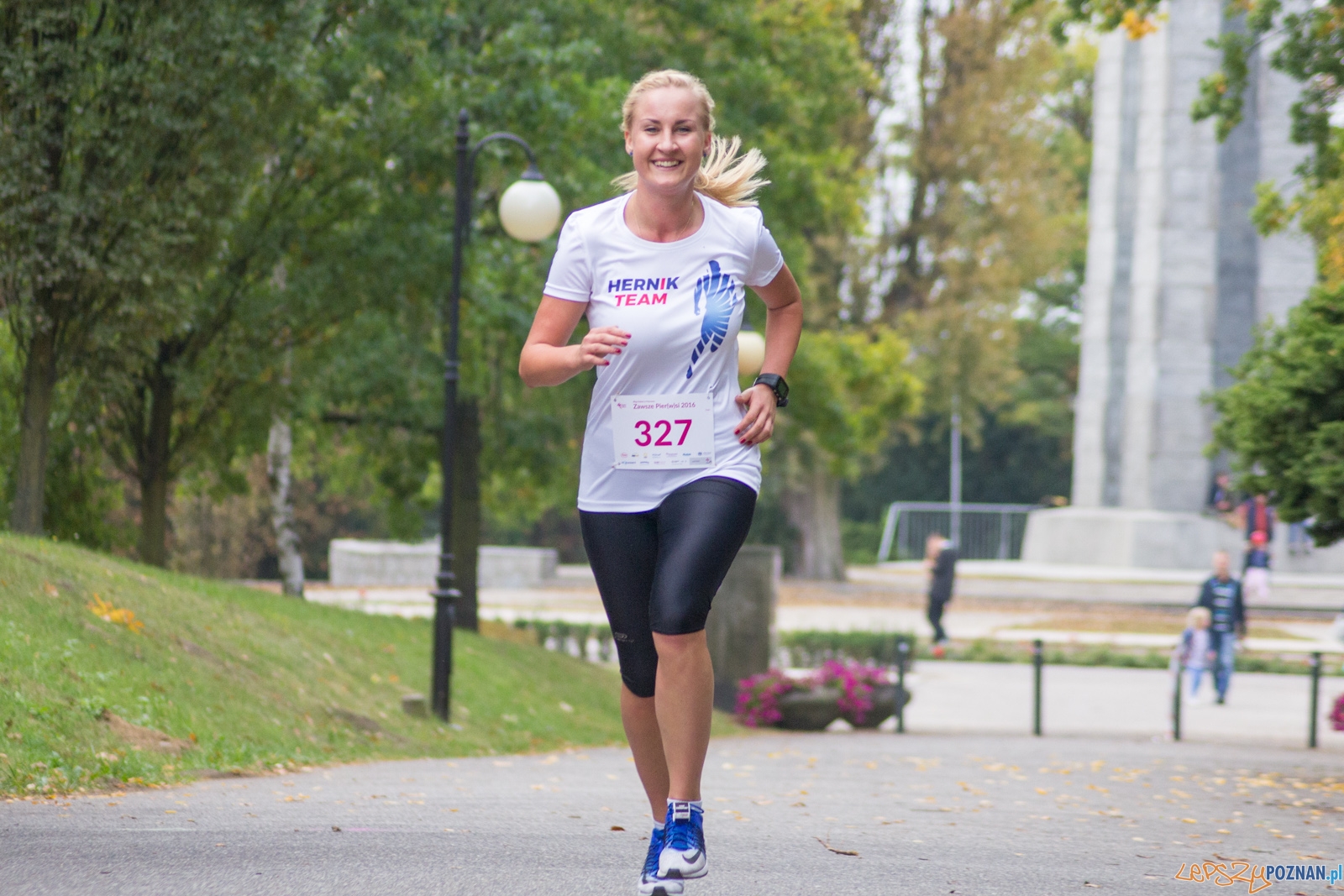 II Bieg Kobiet Zawsze PIER(W)SI 2016 Foto: Ewelina Jaśkowiak II Bieg Kobiet Zawsze PIER(W)SI 2016 Foto: Ewelina Jaśkowiak