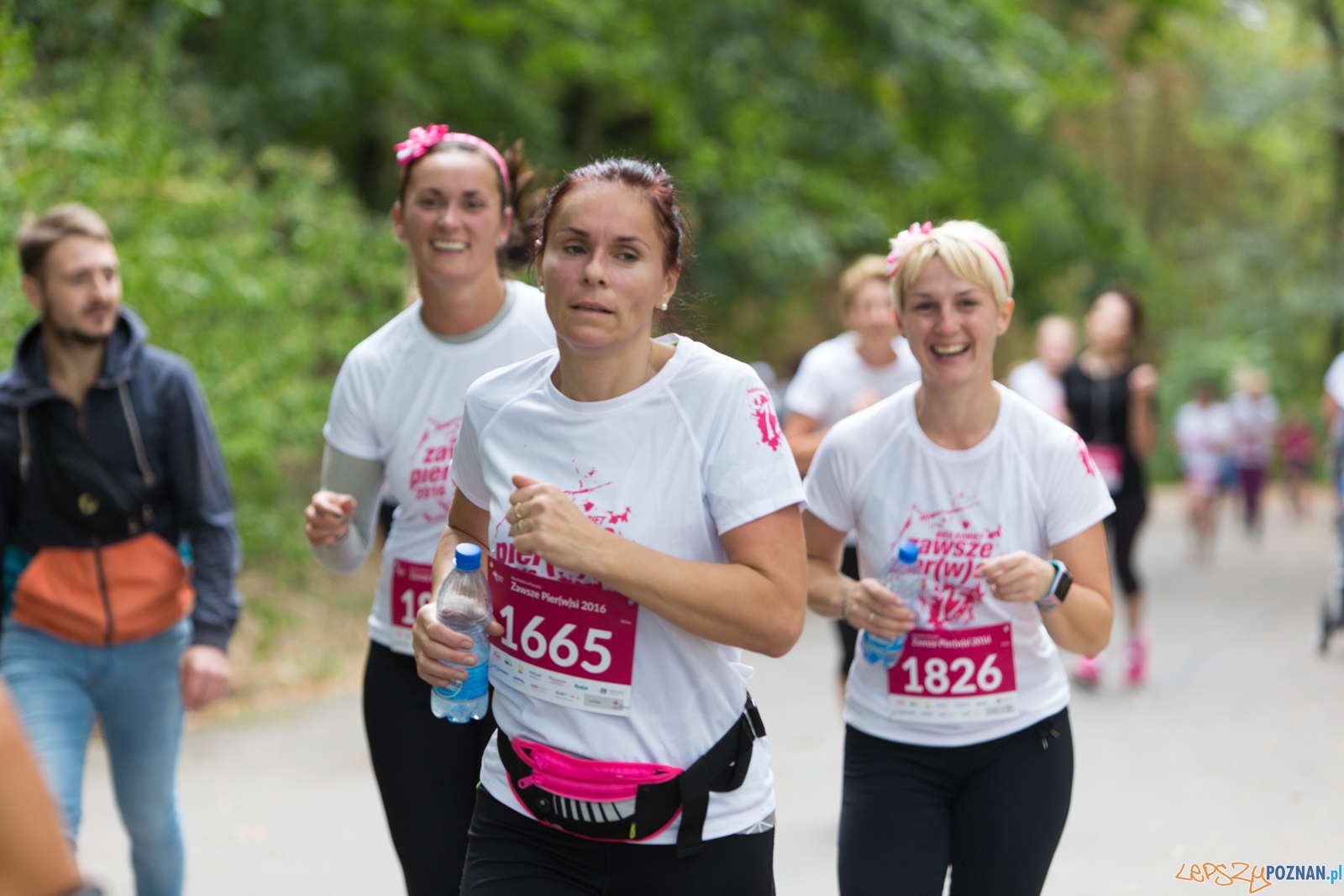 2 Bieg Kobiet ZAWSZE PIER(W)SI 2016 Foto: lepszyPOZNAN.pl / Piotr Rychter 2 Bieg Kobiet ZAWSZE PIER(W)SI 2016 Foto: lepszyPOZNAN.pl / Piotr Rychter