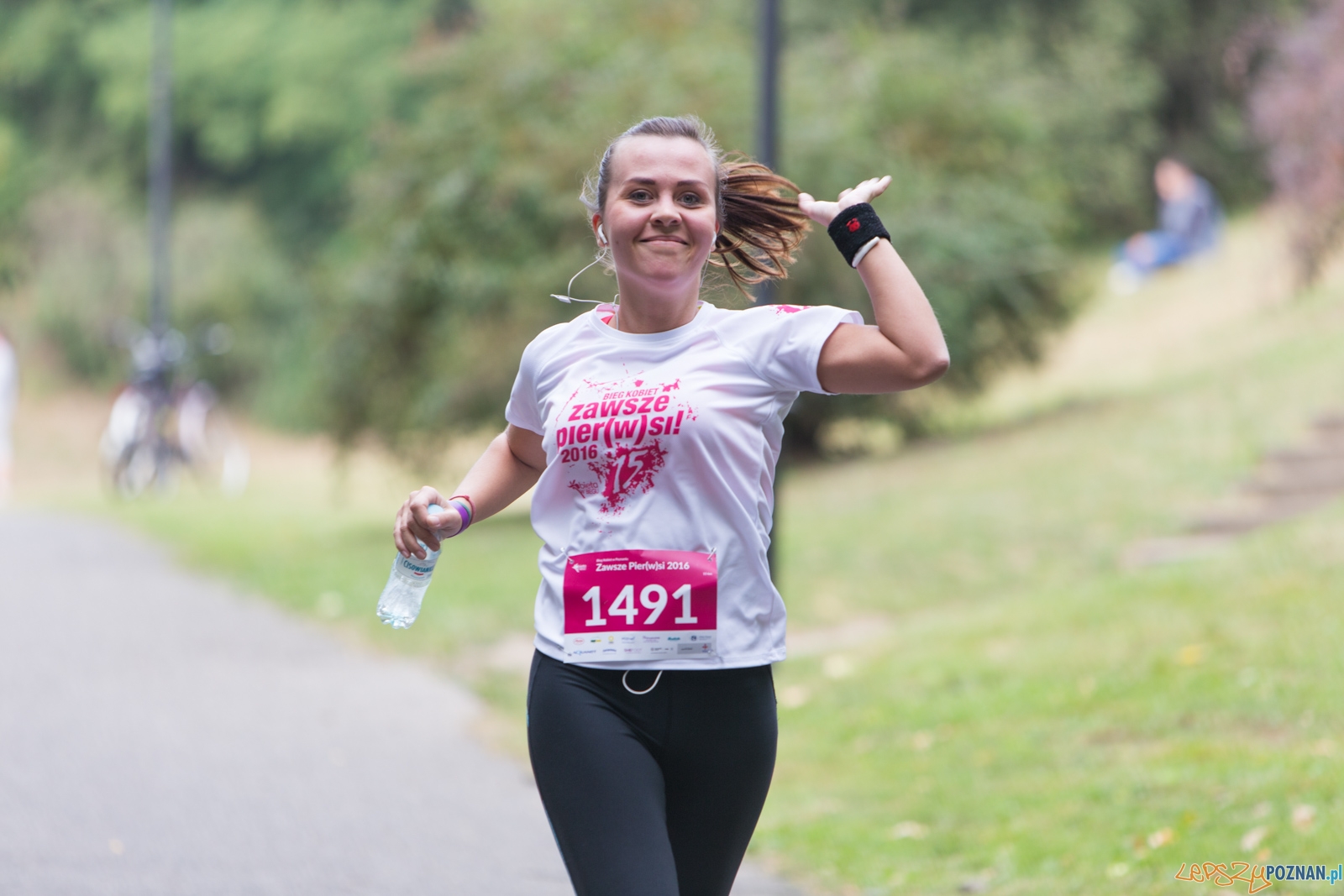 2 Bieg Kobiet ZAWSZE PIER(W)SI 2016 Foto: lepszyPOZNAN.pl / Piotr Rychter 2 Bieg Kobiet ZAWSZE PIER(W)SI 2016 Foto: lepszyPOZNAN.pl / Piotr Rychter