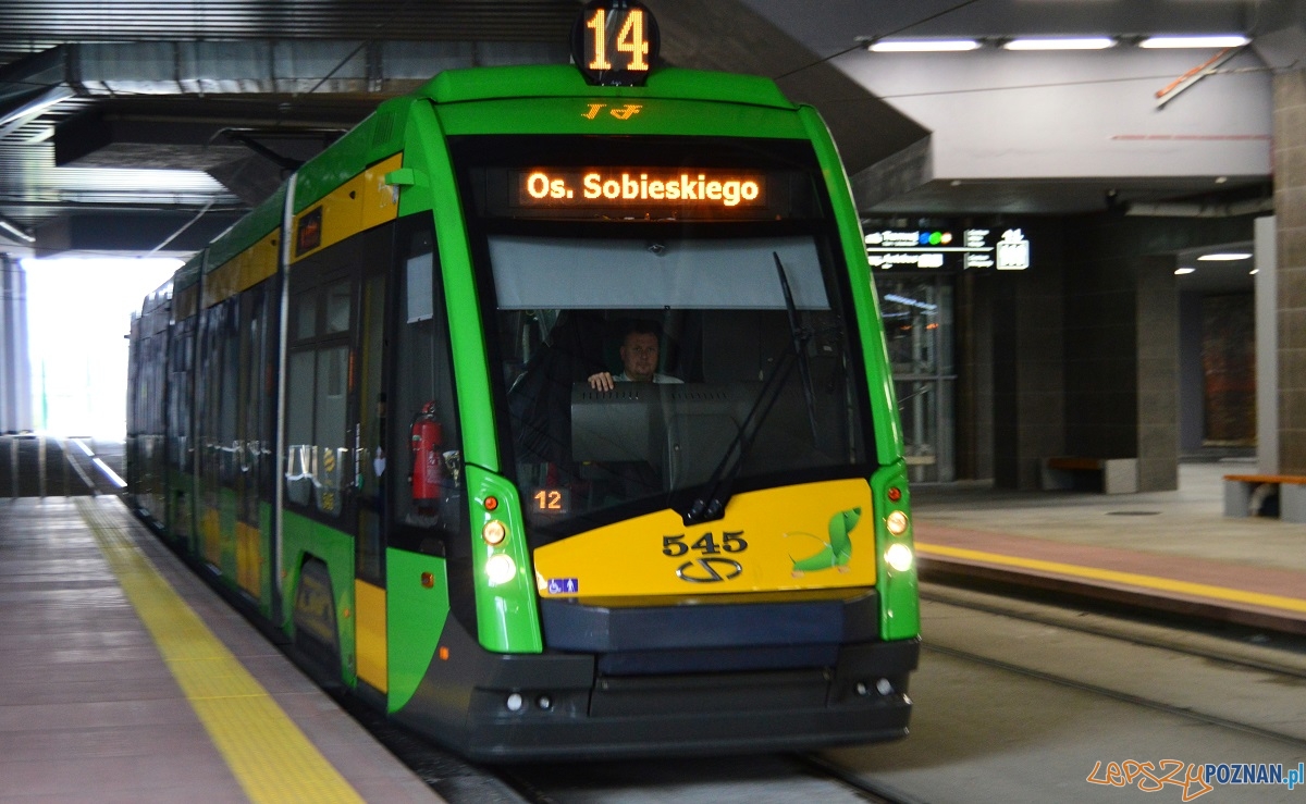 Tramwaj - Rondo Kaponiera - poziom -2 Foto: Urząd Miasta Poznania Tramwaj - Rondo Kaponiera - poziom -2 Foto: Urząd Miasta Poznania