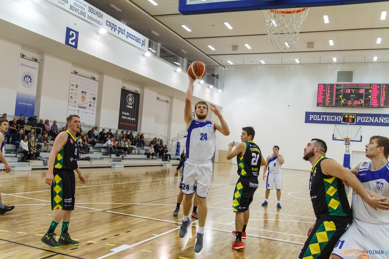 2. Liga Koszykówki Mężczyzn - AZS Politechnika Poznań - Tarn Foto: LepszyPOZNAN.pl / Paweł Rychter 2. Liga Koszykówki Mężczyzn - AZS Politechnika Poznań - Tarn Foto: LepszyPOZNAN.pl / Paweł Rychter