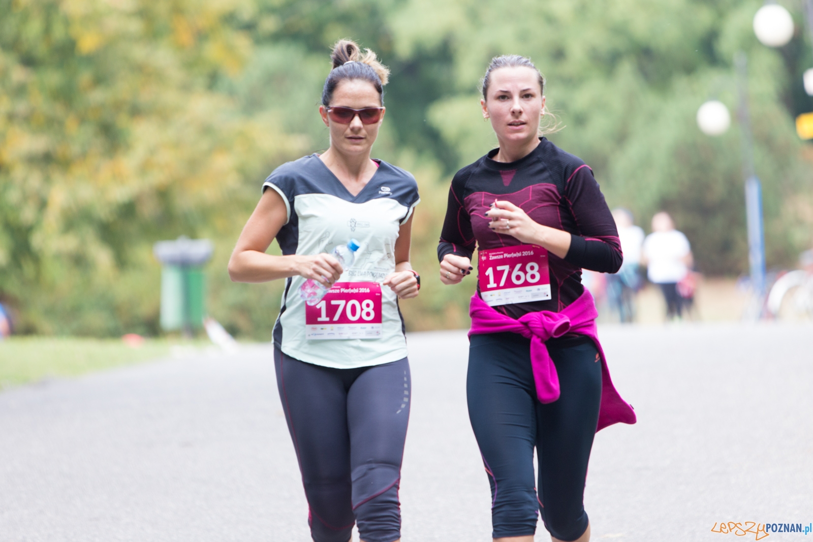 2 Bieg Kobiet ZAWSZE PIER(W)SI 2016 Foto: lepszyPOZNAN.pl / Piotr Rychter 2 Bieg Kobiet ZAWSZE PIER(W)SI 2016 Foto: lepszyPOZNAN.pl / Piotr Rychter