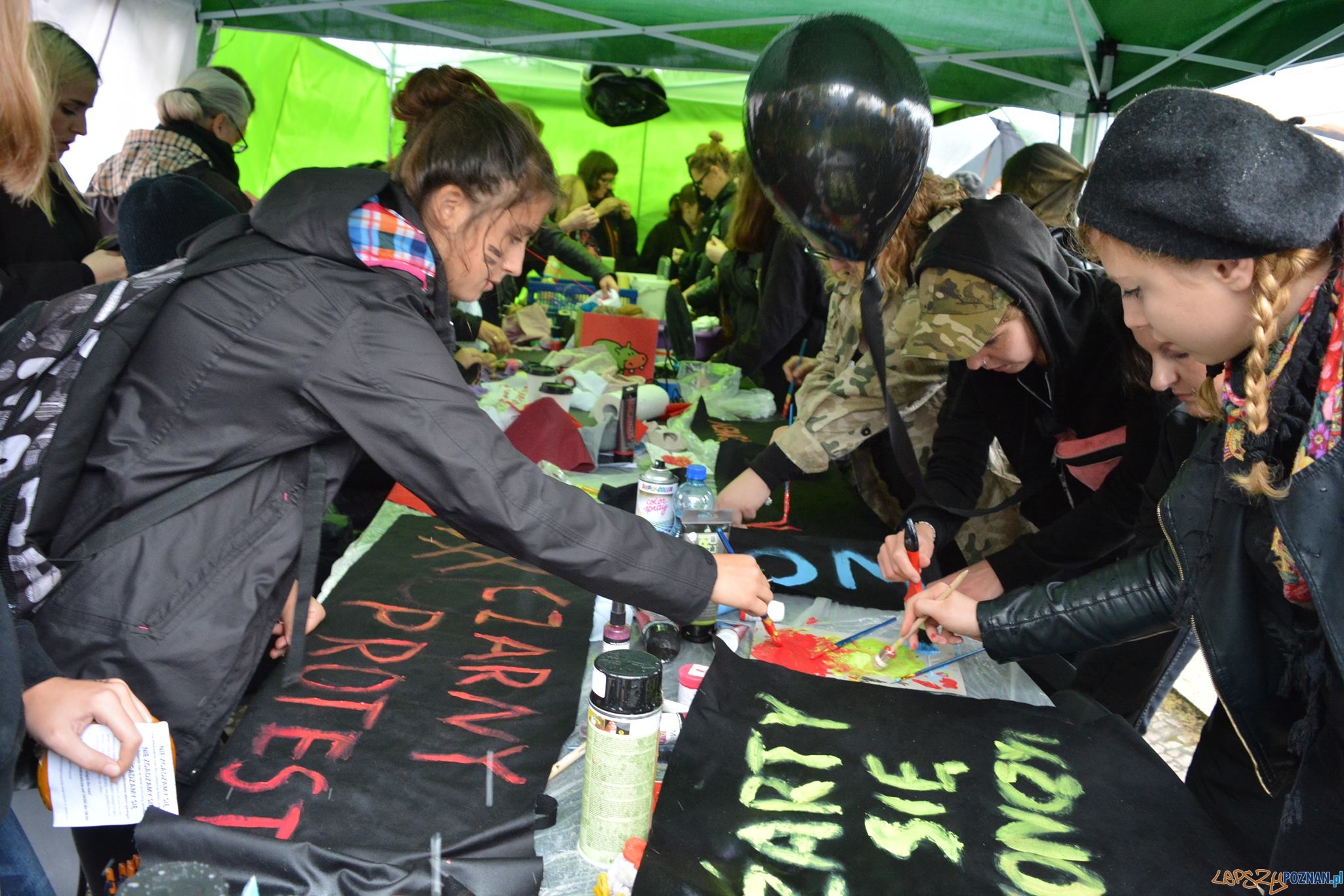 #czarnyprotest Foto: #czarnyprotest Foto: