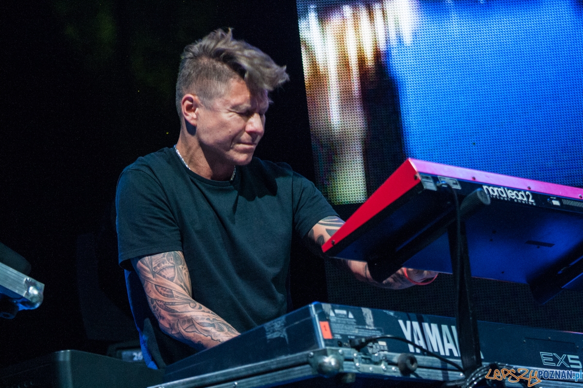 Kombii (8.10.2016) hala Arena Foto: © lepszyPOZNAN.pl / Karolina Kiraga Kombii (8.10.2016) hala Arena Foto: © lepszyPOZNAN.pl / Karolina Kiraga