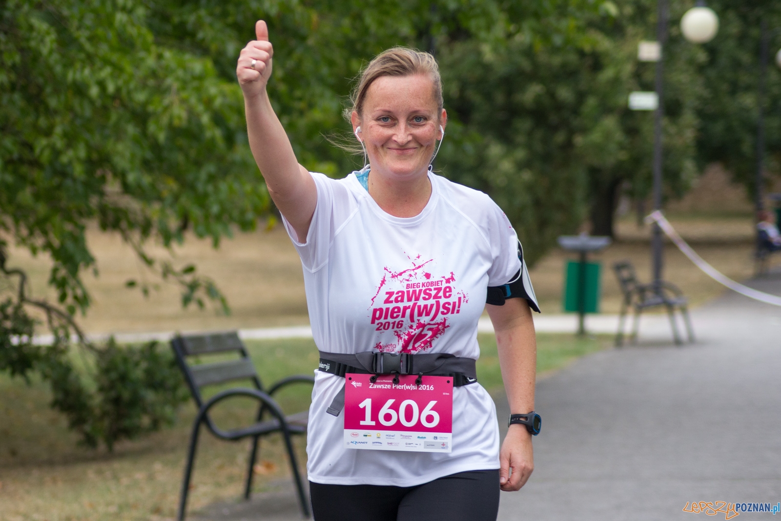 II Bieg Kobiet Zawsze PIER(W)SI 2016 Foto: Ewelina Jaśkowiak II Bieg Kobiet Zawsze PIER(W)SI 2016 Foto: Ewelina Jaśkowiak