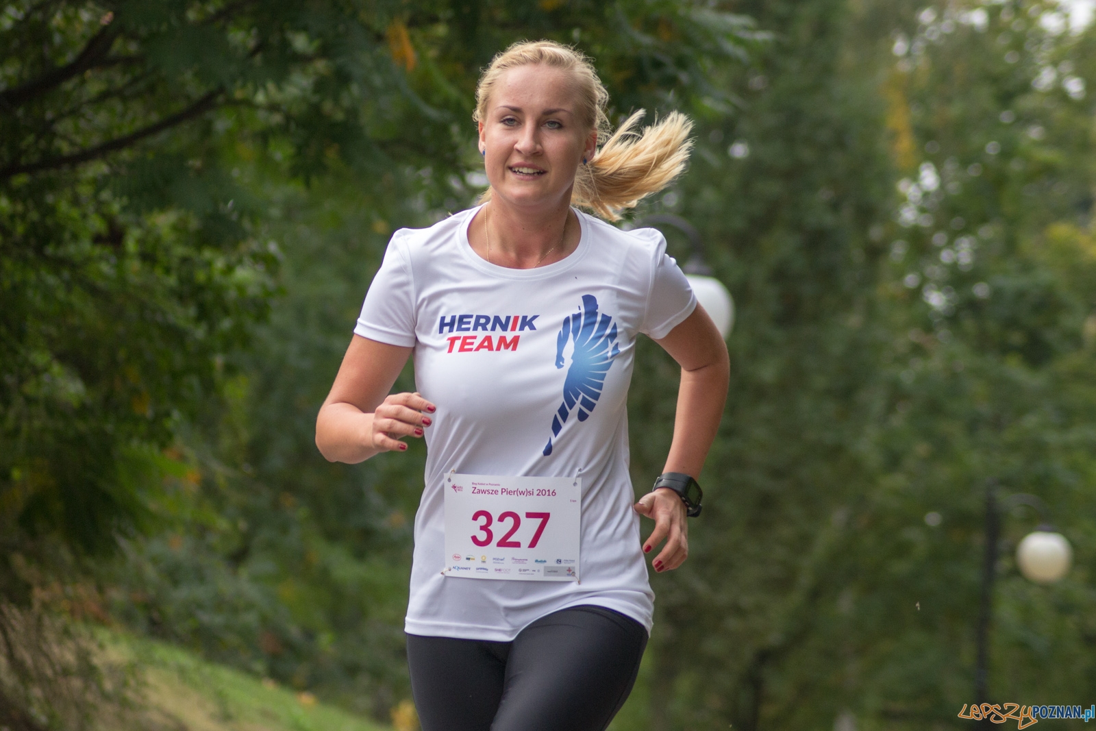 II Bieg Kobiet Zawsze PIER(W)SI 2016 Foto: Ewelina Jaśkowiak II Bieg Kobiet Zawsze PIER(W)SI 2016 Foto: Ewelina Jaśkowiak