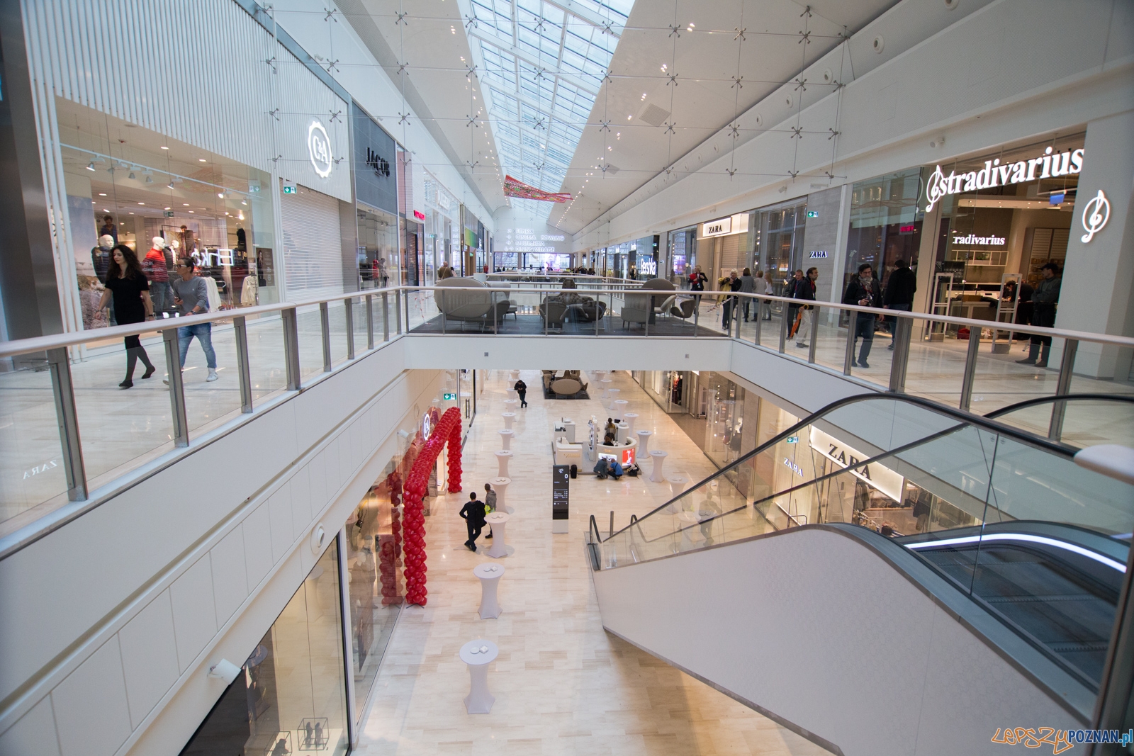 Otwarcie CH Posnania Foto: lepszyPOZNAN.pl / Piotr Rychter Otwarcie CH Posnania Foto: lepszyPOZNAN.pl / Piotr Rychter