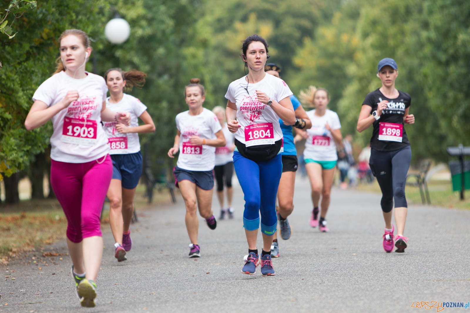 2 Bieg Kobiet ZAWSZE PIER(W)SI 2016 Foto: lepszyPOZNAN.pl / Piotr Rychter 2 Bieg Kobiet ZAWSZE PIER(W)SI 2016 Foto: lepszyPOZNAN.pl / Piotr Rychter