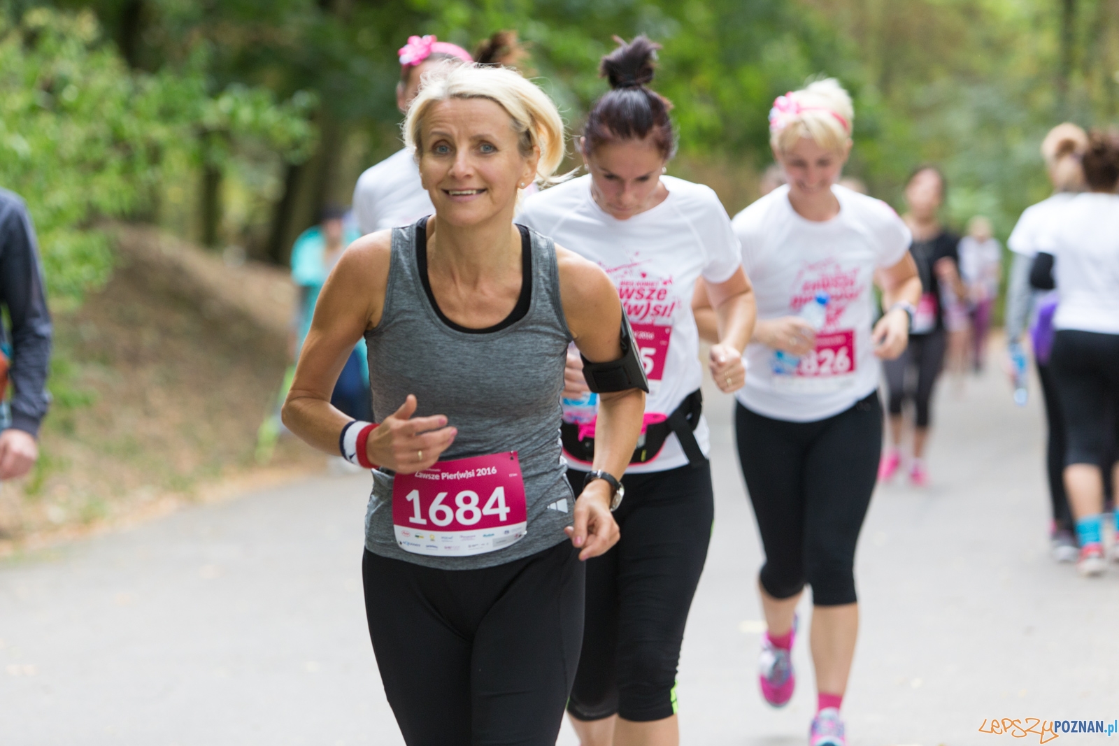 2 Bieg Kobiet ZAWSZE PIER(W)SI 2016 Foto: lepszyPOZNAN.pl / Piotr Rychter 2 Bieg Kobiet ZAWSZE PIER(W)SI 2016 Foto: lepszyPOZNAN.pl / Piotr Rychter