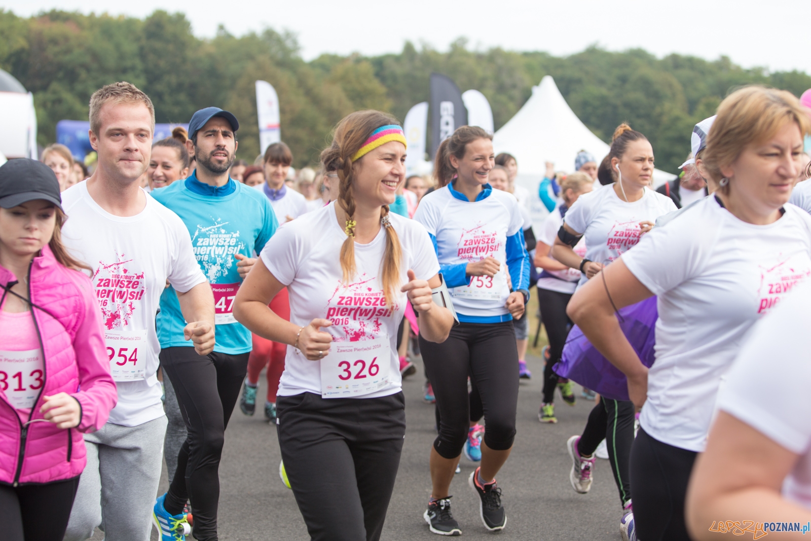 2 Bieg Kobiet ZAWSZE PIER(W)SI 2016 Foto: lepszyPOZNAN.pl / Piotr Rychter 2 Bieg Kobiet ZAWSZE PIER(W)SI 2016 Foto: lepszyPOZNAN.pl / Piotr Rychter