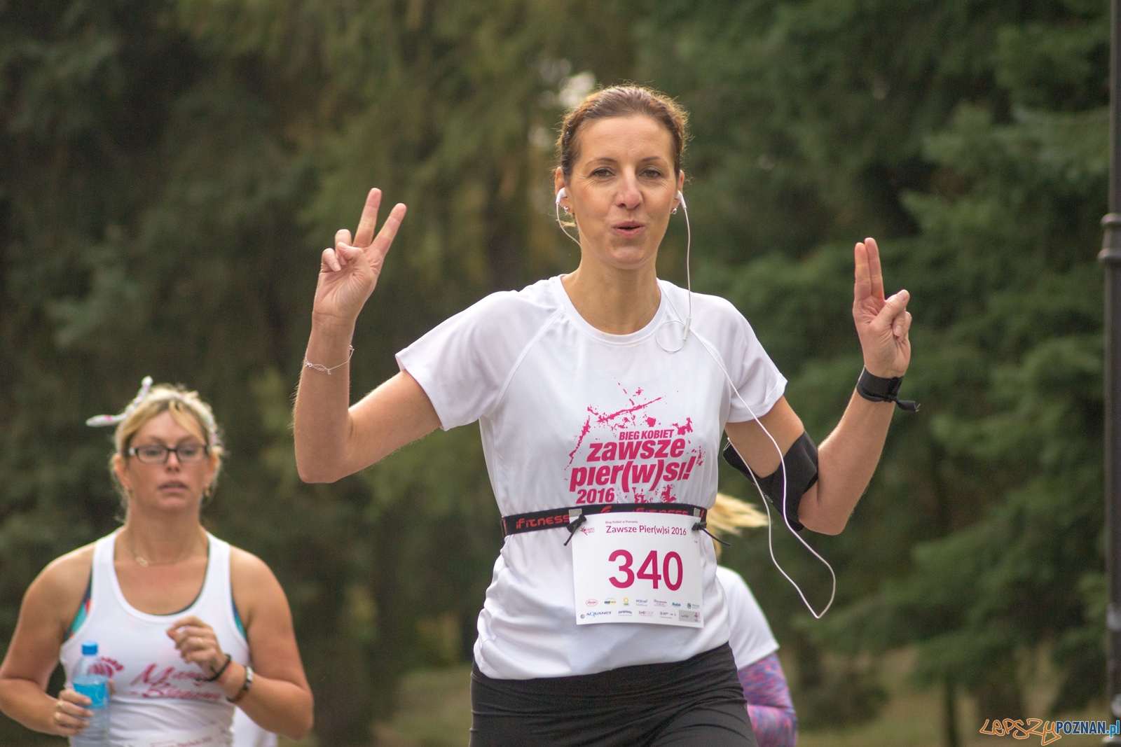 II Bieg Kobiet Zawsze PIER(W)SI 2016 Foto: Ewelina Jaśkowiak II Bieg Kobiet Zawsze PIER(W)SI 2016 Foto: Ewelina Jaśkowiak