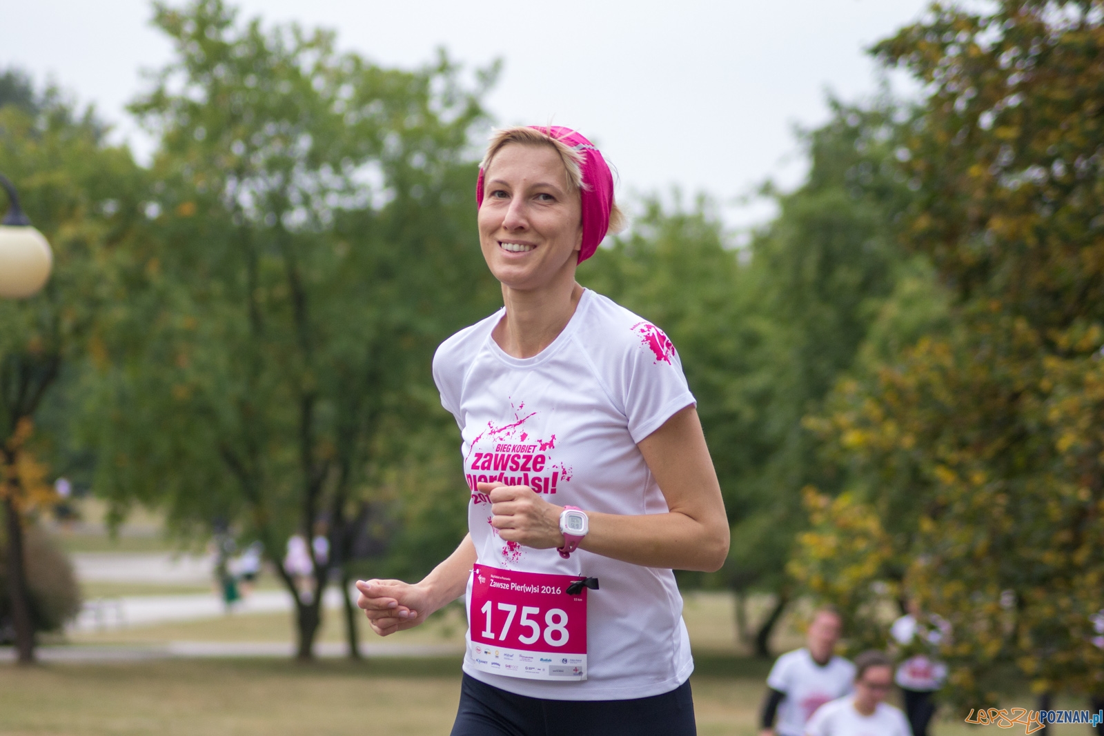 II Bieg Kobiet Zawsze PIER(W)SI 2016 Foto: Ewelina Jaśkowiak II Bieg Kobiet Zawsze PIER(W)SI 2016 Foto: Ewelina Jaśkowiak