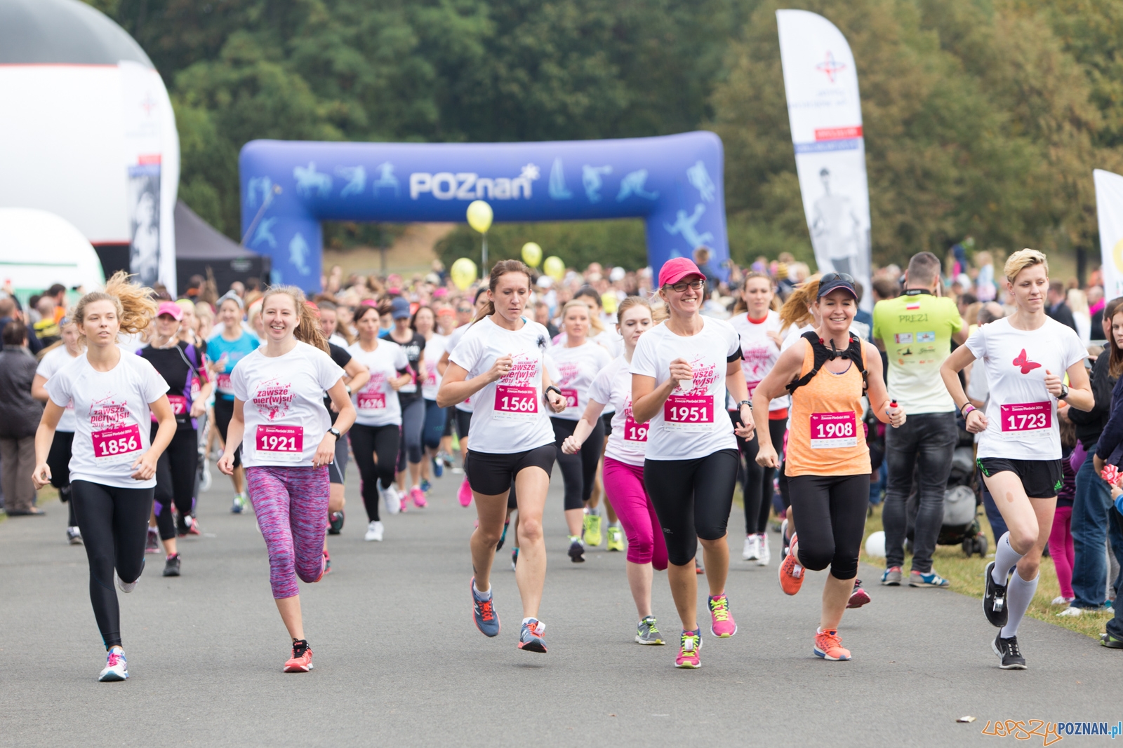 2 Bieg Kobiet ZAWSZE PIER(W)SI 2016 Foto: lepszyPOZNAN.pl / Piotr Rychter 2 Bieg Kobiet ZAWSZE PIER(W)SI 2016 Foto: lepszyPOZNAN.pl / Piotr Rychter
