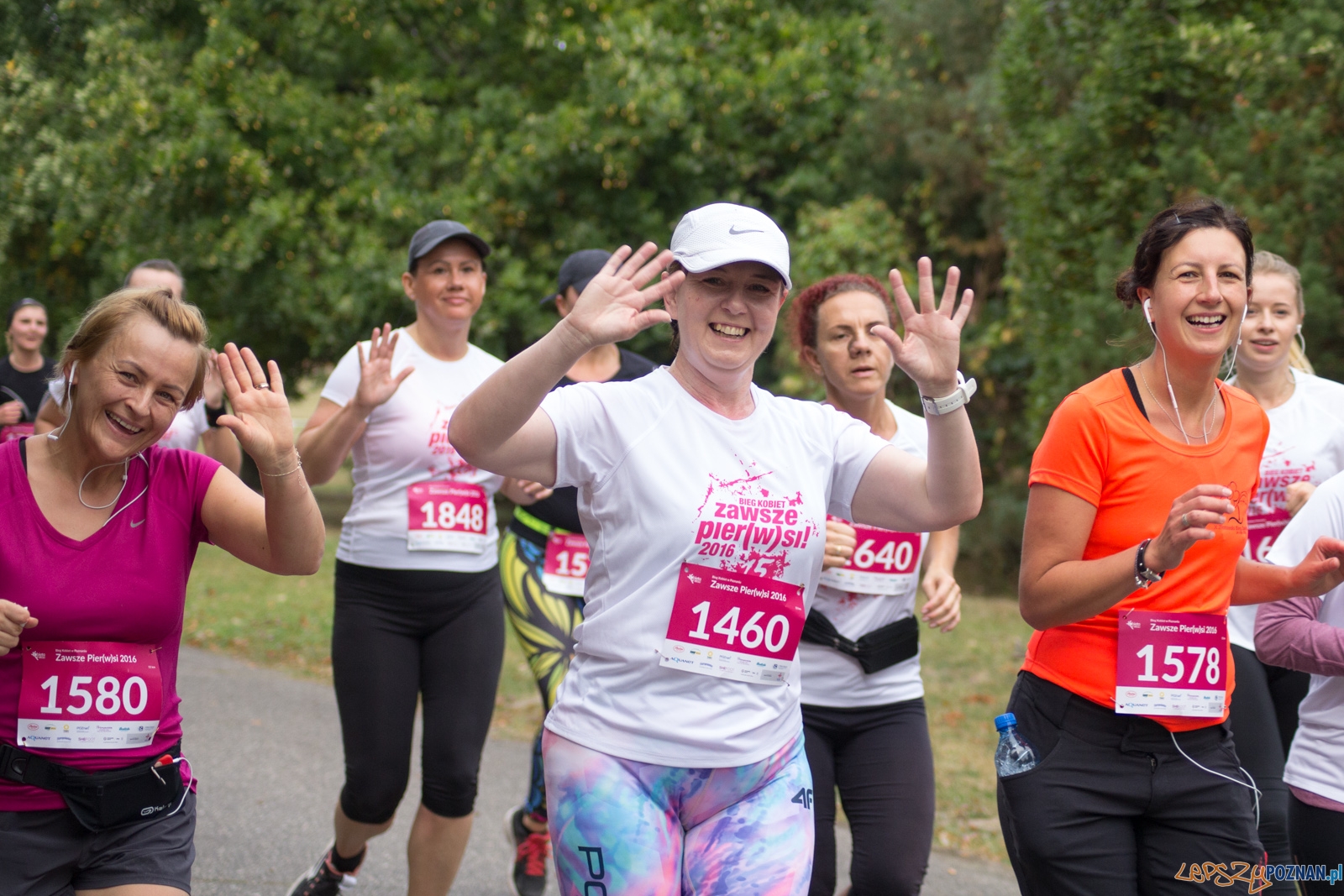 II Bieg Kobiet Zawsze PIER(W)SI 2016 Foto: Ewelina Jaśkowiak II Bieg Kobiet Zawsze PIER(W)SI 2016 Foto: Ewelina Jaśkowiak