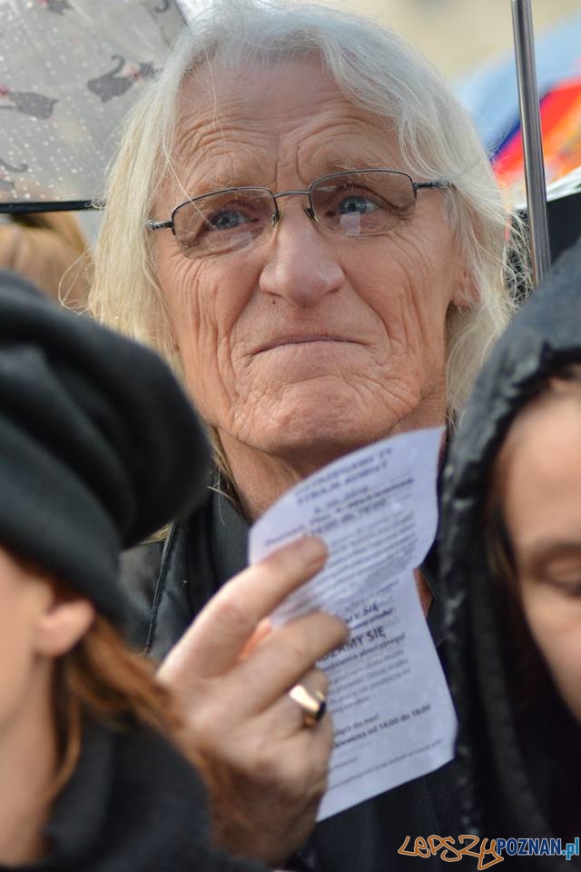 #czarnyprotest Foto: #czarnyprotest Foto: