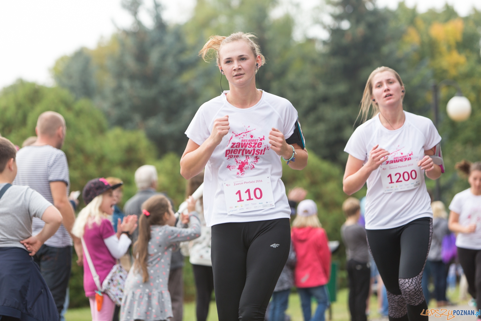 2 Bieg Kobiet ZAWSZE PIER(W)SI 2016 Foto: lepszyPOZNAN.pl / Piotr Rychter 2 Bieg Kobiet ZAWSZE PIER(W)SI 2016 Foto: lepszyPOZNAN.pl / Piotr Rychter