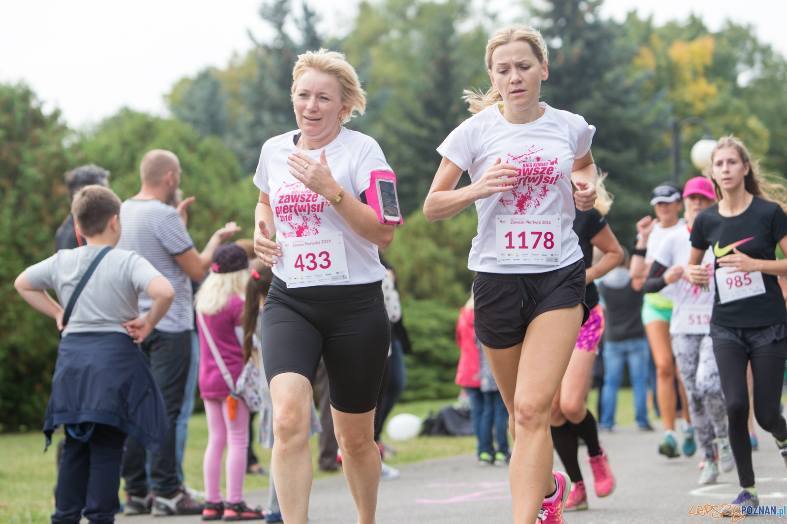2 Bieg Kobiet ZAWSZE PIER(W)SI 2016 Foto: lepszyPOZNAN.pl / Piotr Rychter 2 Bieg Kobiet ZAWSZE PIER(W)SI 2016 Foto: lepszyPOZNAN.pl / Piotr Rychter