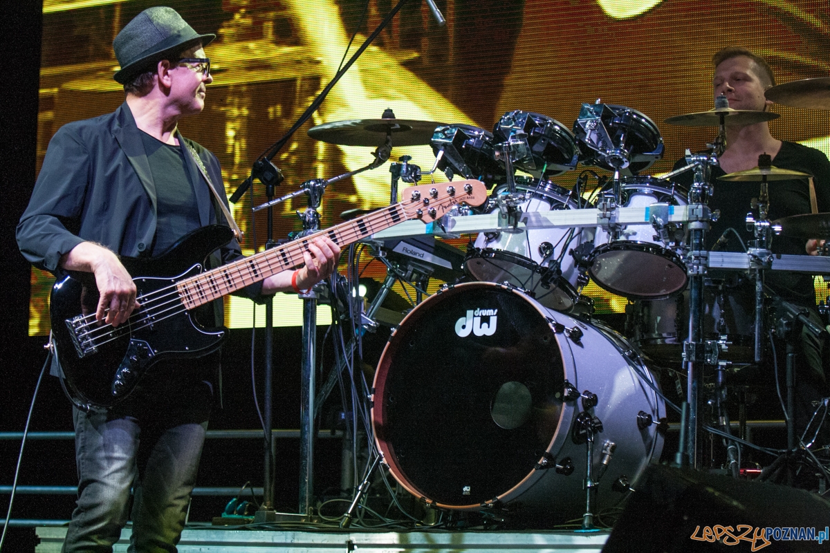 Kombii (8.10.2016) hala Arena Foto: © lepszyPOZNAN.pl / Karolina Kiraga Kombii (8.10.2016) hala Arena Foto: © lepszyPOZNAN.pl / Karolina Kiraga