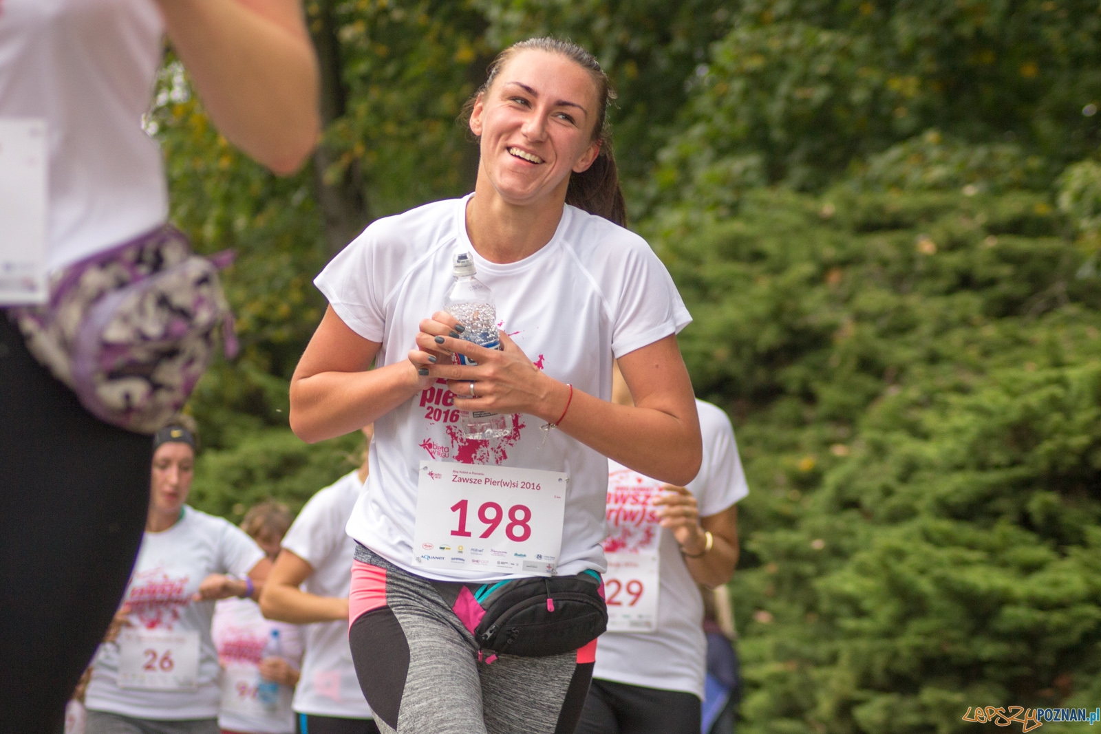 II Bieg Kobiet Zawsze PIER(W)SI 2016 Foto: Ewelina Jaśkowiak II Bieg Kobiet Zawsze PIER(W)SI 2016 Foto: Ewelina Jaśkowiak