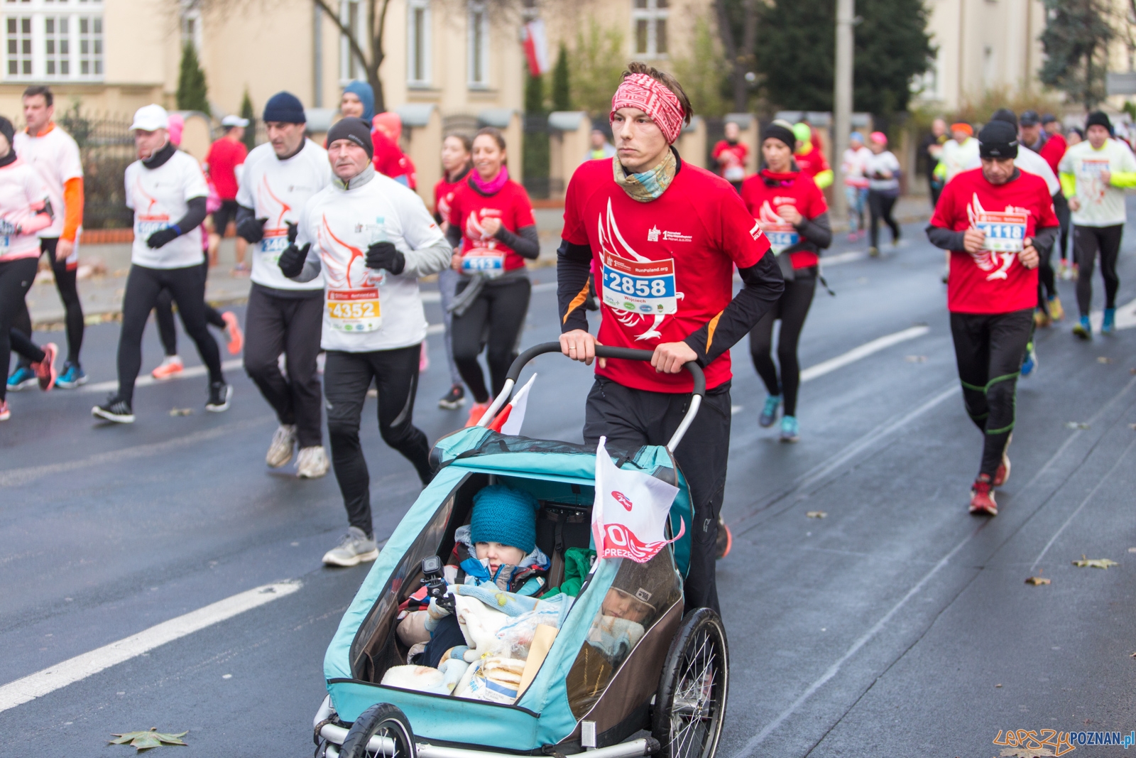 I Poznański Bieg Niepodległości Foto: lepszyPOZNAN.pl / Piotr Rychter I Poznański Bieg Niepodległości Foto: lepszyPOZNAN.pl / Piotr Rychter