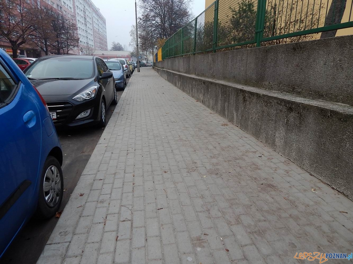 Wyremontowane chodniki na os. Piastowskim Foto: Rada Osiedla Rataje / Artur Gumny Wyremontowane chodniki na os. Piastowskim Foto: Rada Osiedla Rataje / Artur Gumny