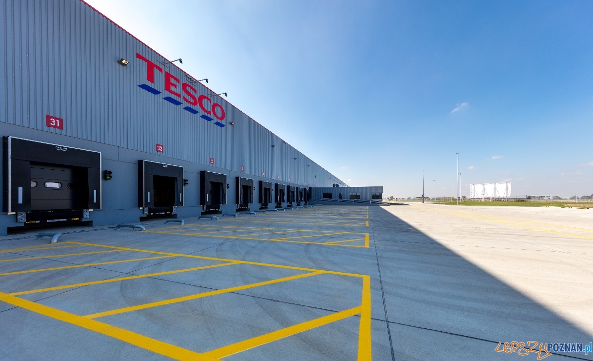 Centrum dystrybucyjne - magazyny Tesco w Komornikach Foto: materiały prasowe Centrum dystrybucyjne - magazyny Tesco w Komornikach Foto: materiały prasowe