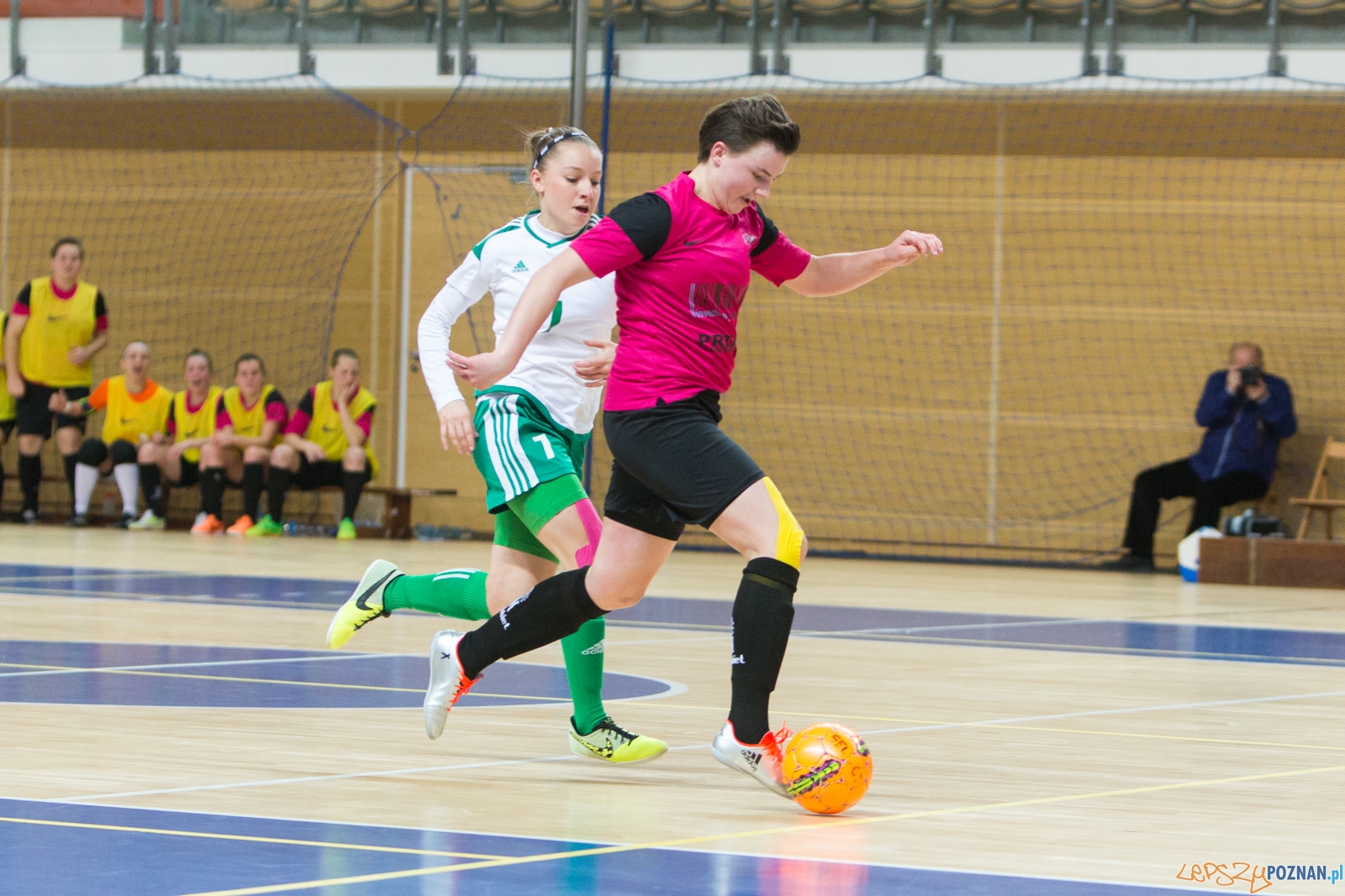 Futsal kobiet: AZS UAM Poznań - AZS AWF Warszawa Foto: lepszyPOZNAN.pl / Piotr Rychter Futsal kobiet: AZS UAM Poznań - AZS AWF Warszawa Foto: lepszyPOZNAN.pl / Piotr Rychter