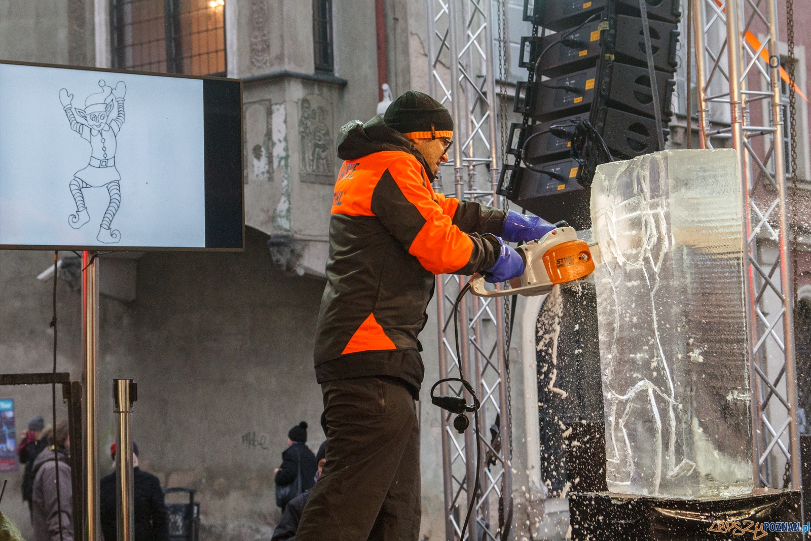 015_20161210_11stihlicefestivalpoznan_speedcarving_staryrynek Foto: LepszyPOZNAN.pl / Pawel Rychter 015_20161210_11stihlicefestivalpoznan_speedcarving_staryrynek Foto: LepszyPOZNAN.pl / Pawel Rychter